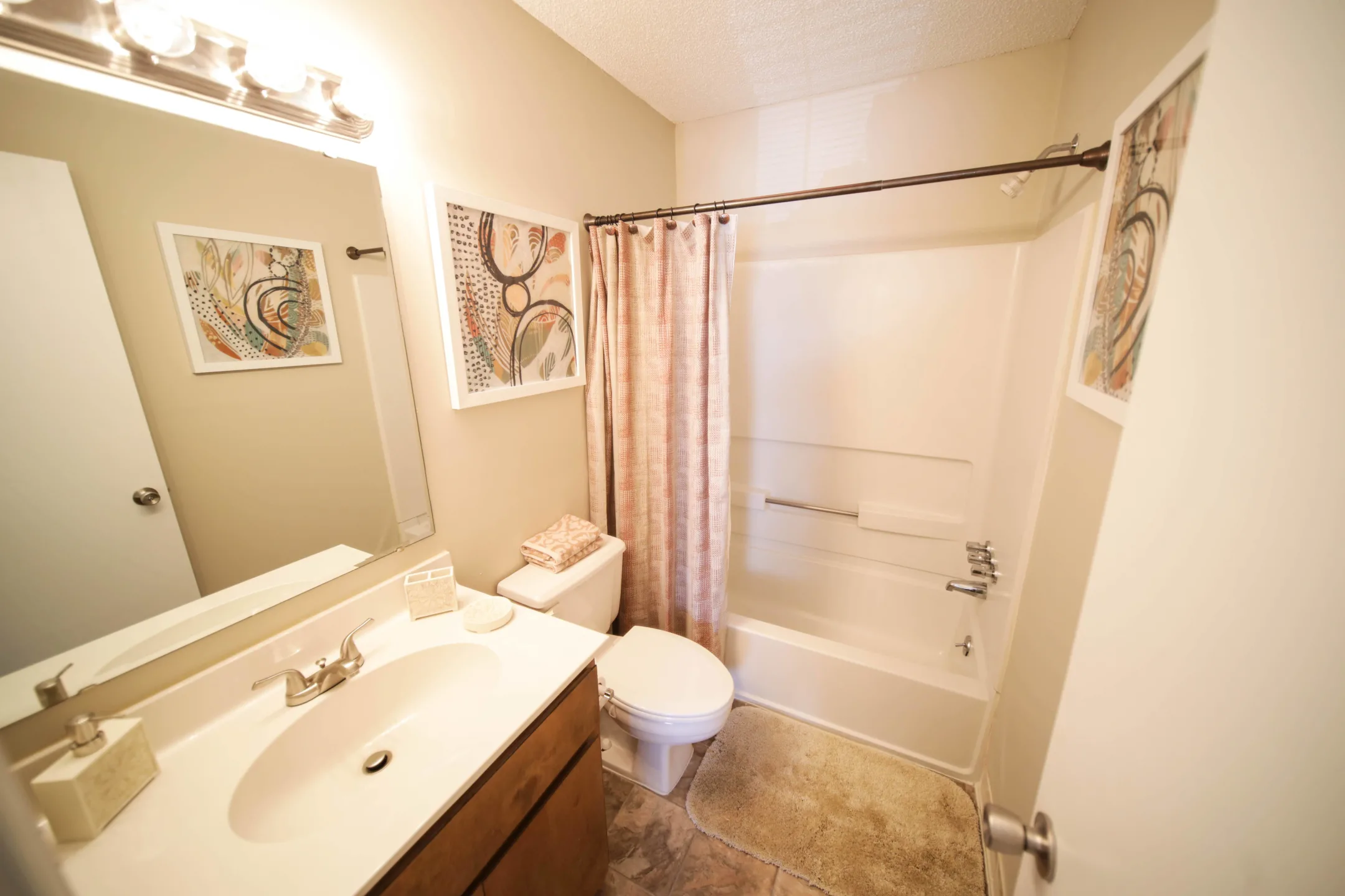 Bathroom - Huntington Downs - Greenville, SC