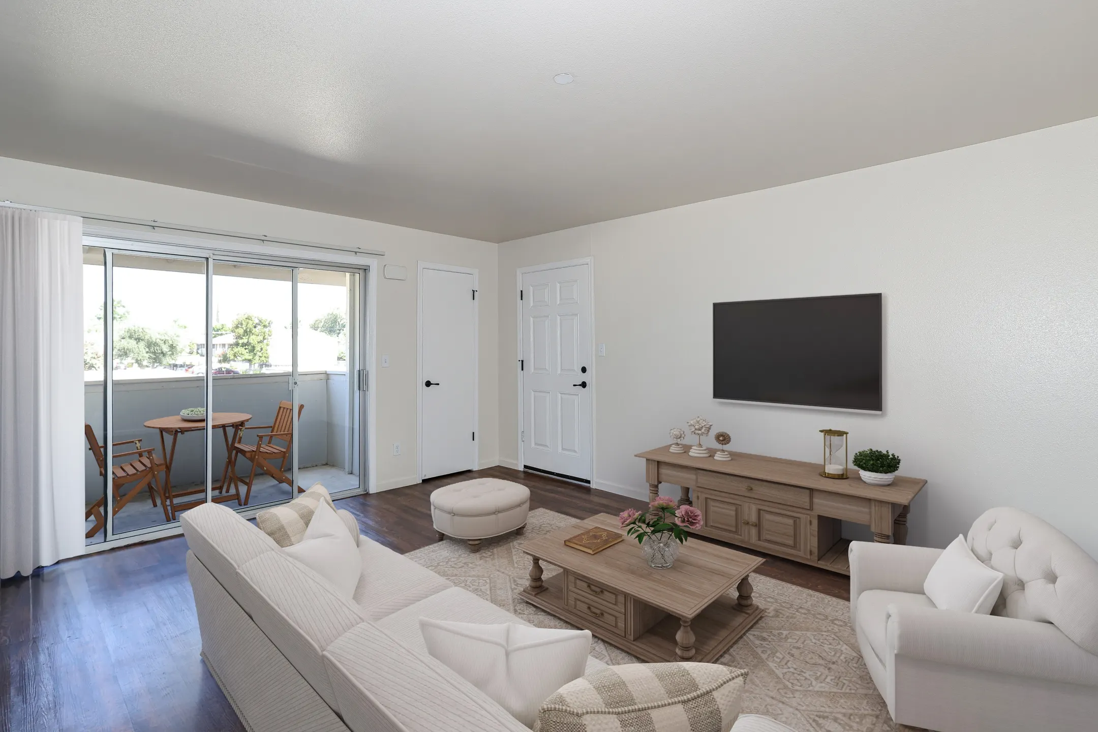 Living Room - Brookdale North Apartments - Merced, CA