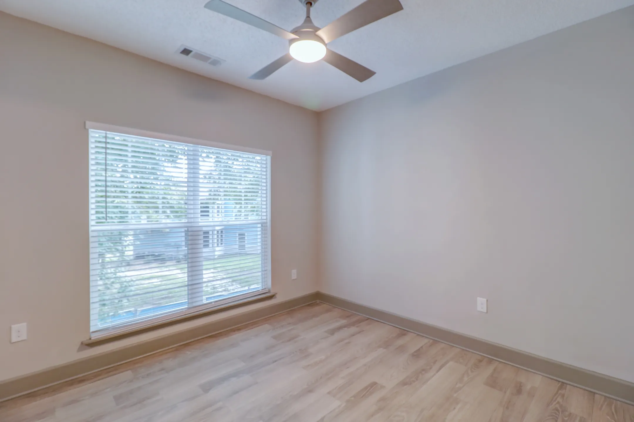 River Walk Savannah Apartments - 101 Saint George Blvd | Savannah, GA ...