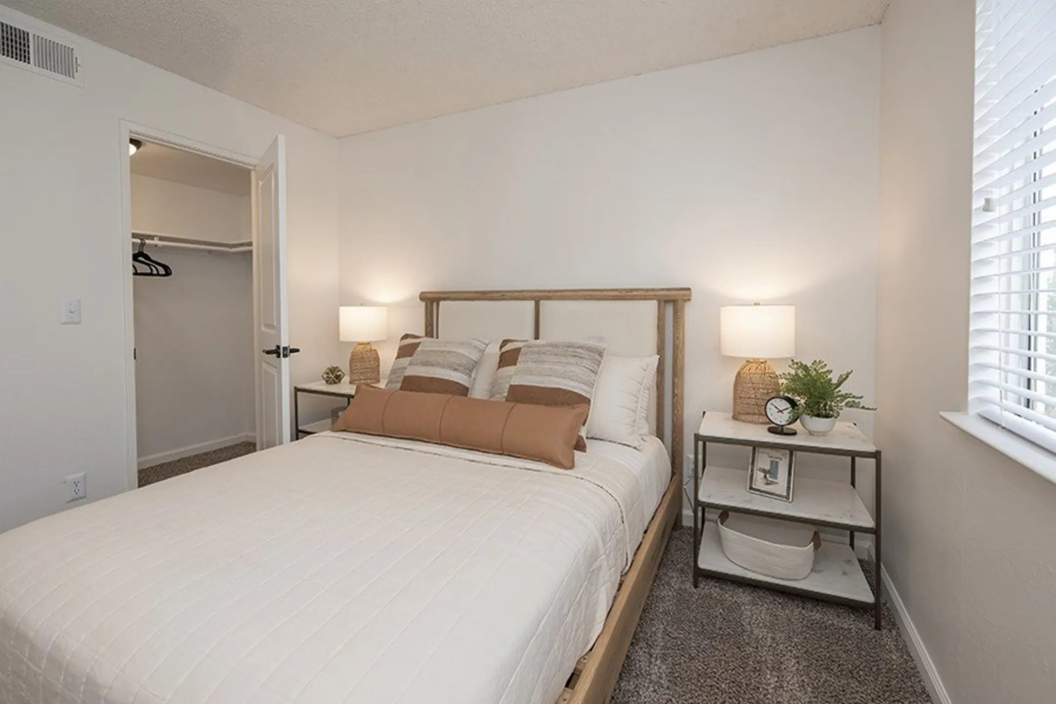Bedroom - THE ARLO - Citrus Heights, CA