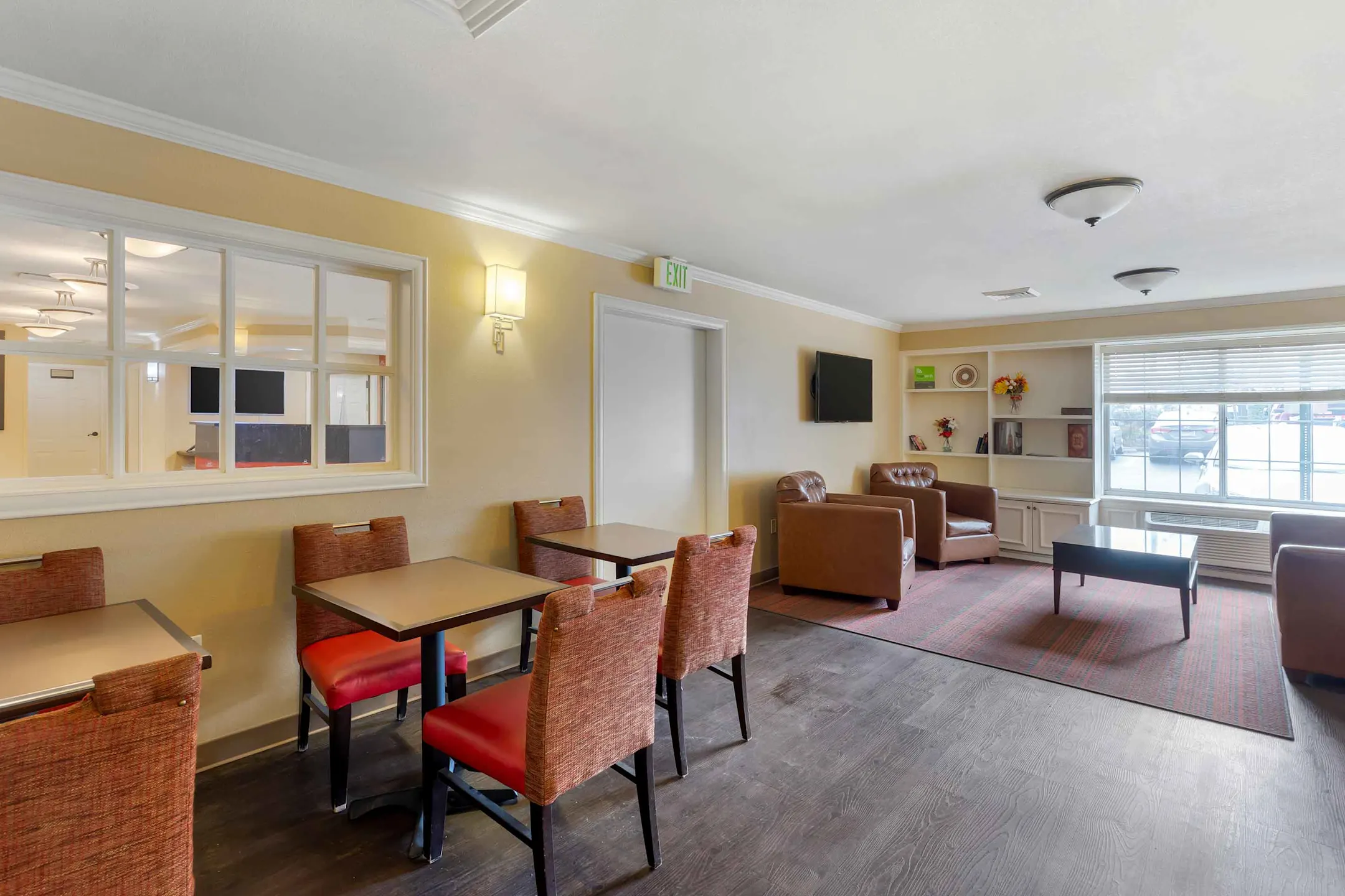 Dining Room - Furnished Studio - St. Louis - Westport - Central - Saint Louis, MO
