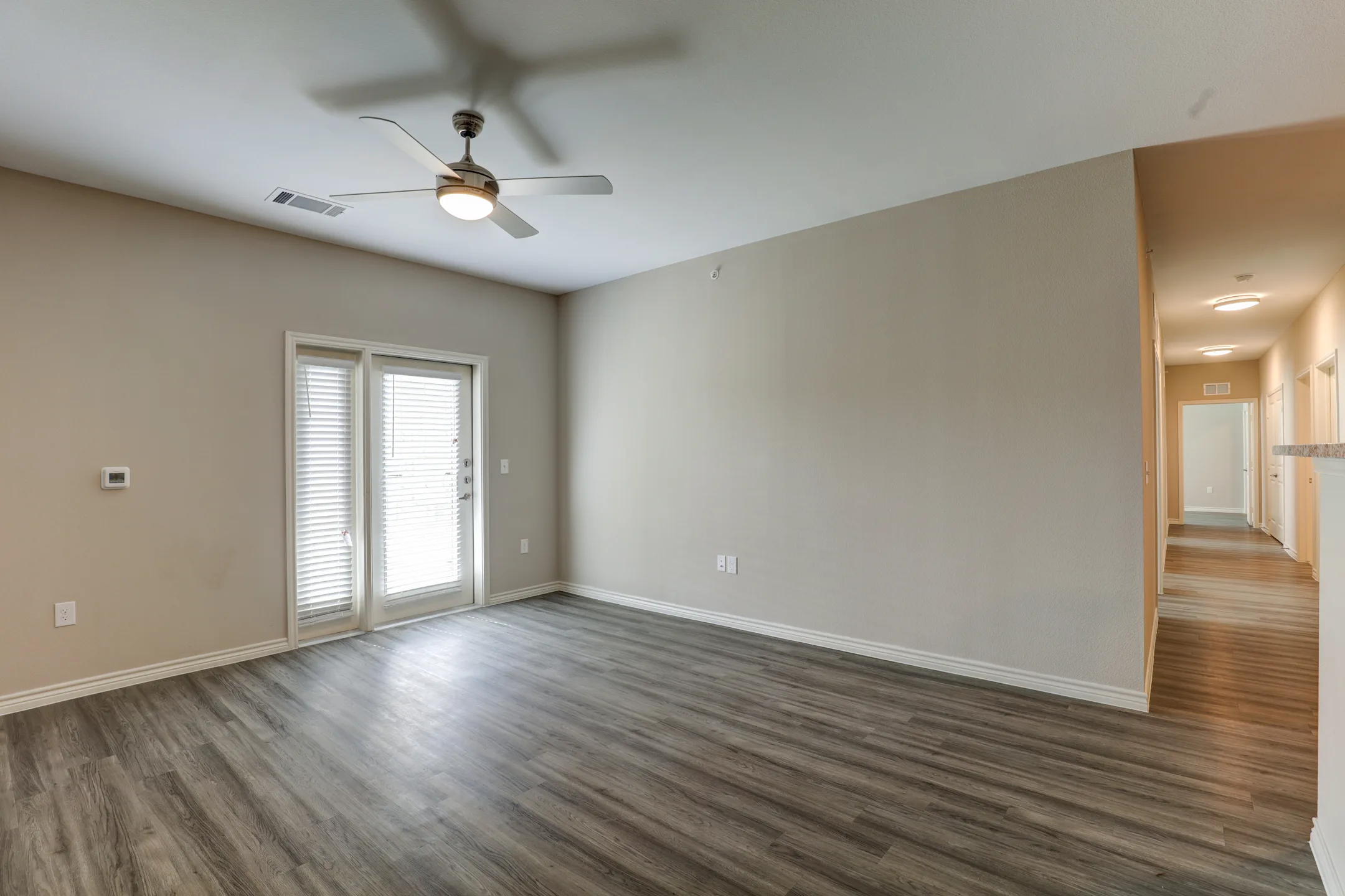 Patriot Pointe Apartments Fort Worth, TX 76119