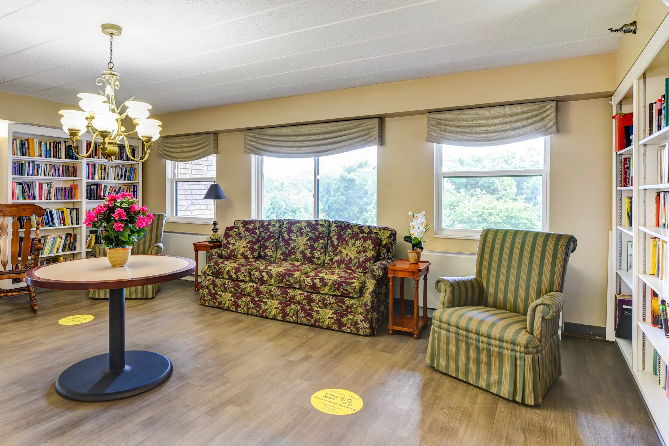 Bellmead Apartments 815 South Main Street Washington, PA Apartments