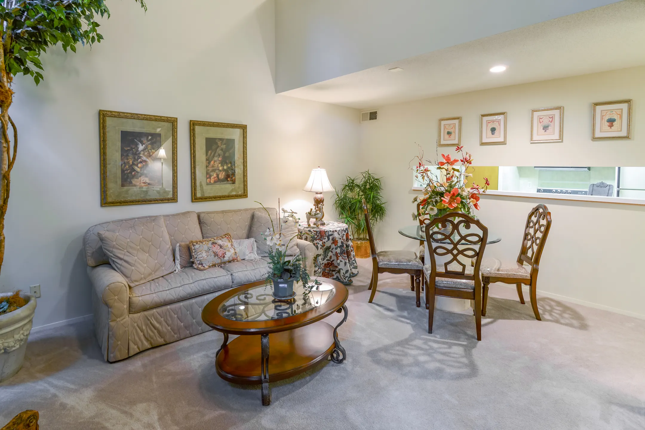 Woodchase Apartments Cordova, TN 38016