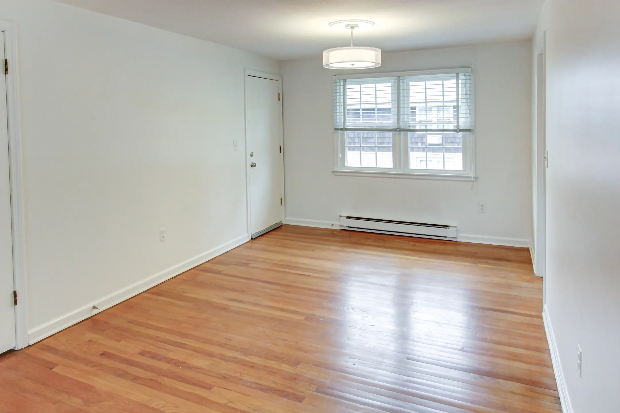 Suffield West Apartments 2 Harmon Dr Suffield, CT Apartments for