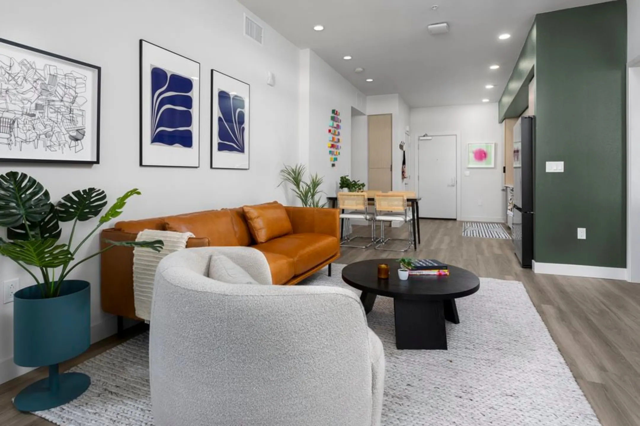Living Room - AVA Arts District - Los Angeles, CA