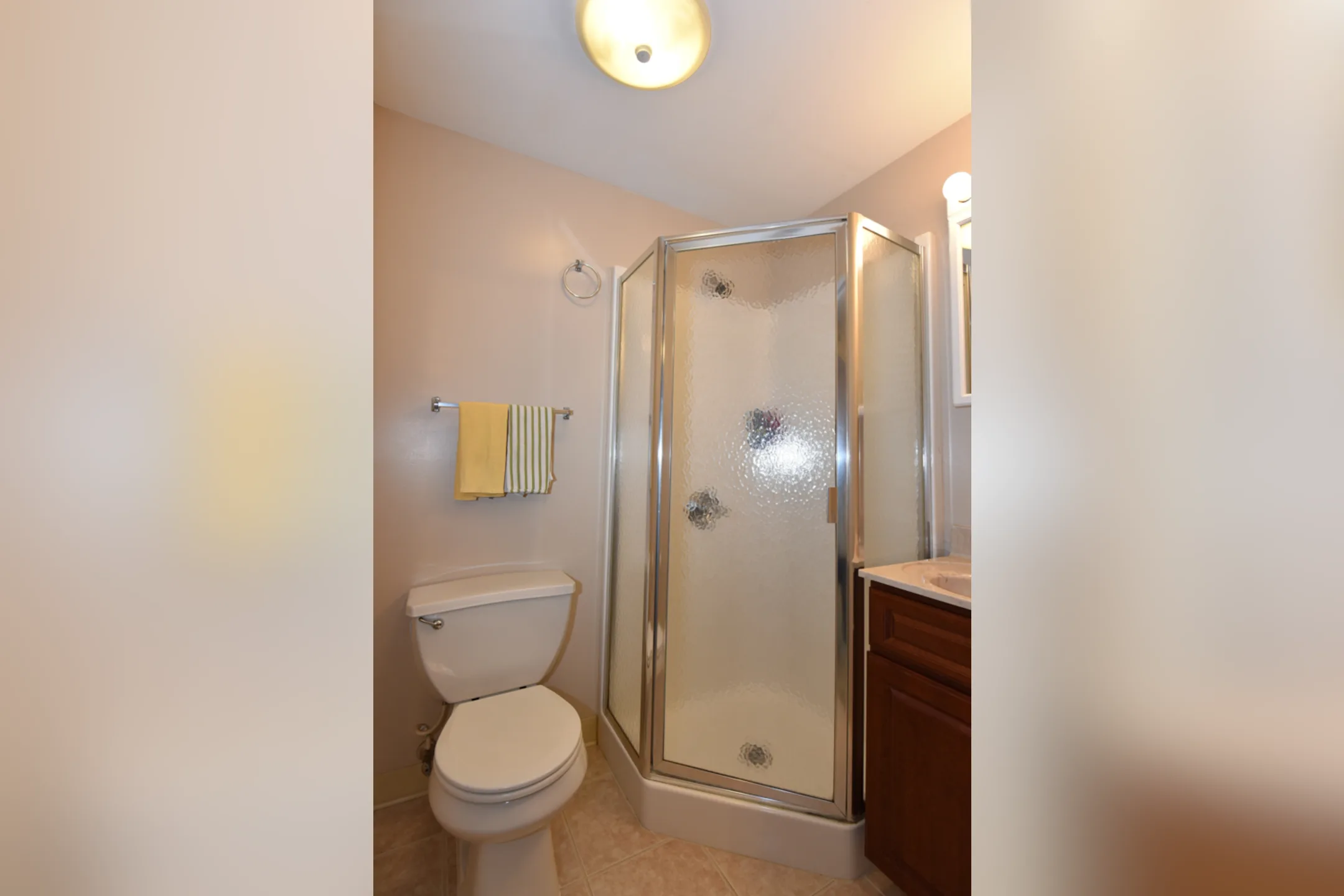 Burnham Rentals Third & Dunn Apartments Bloomington, IN 47401