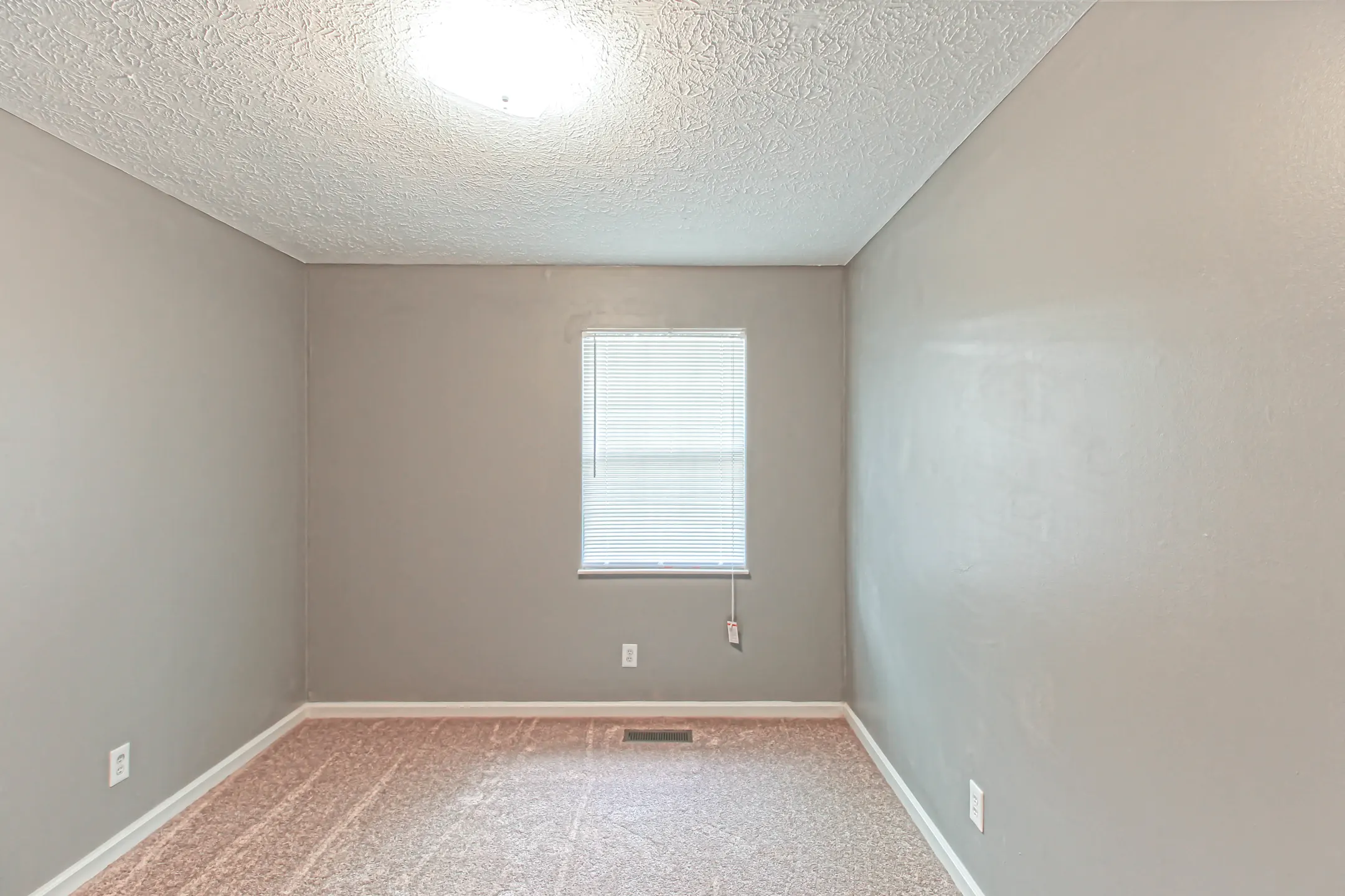 Churchill Downs Townhomes Knoxville, TN 37931