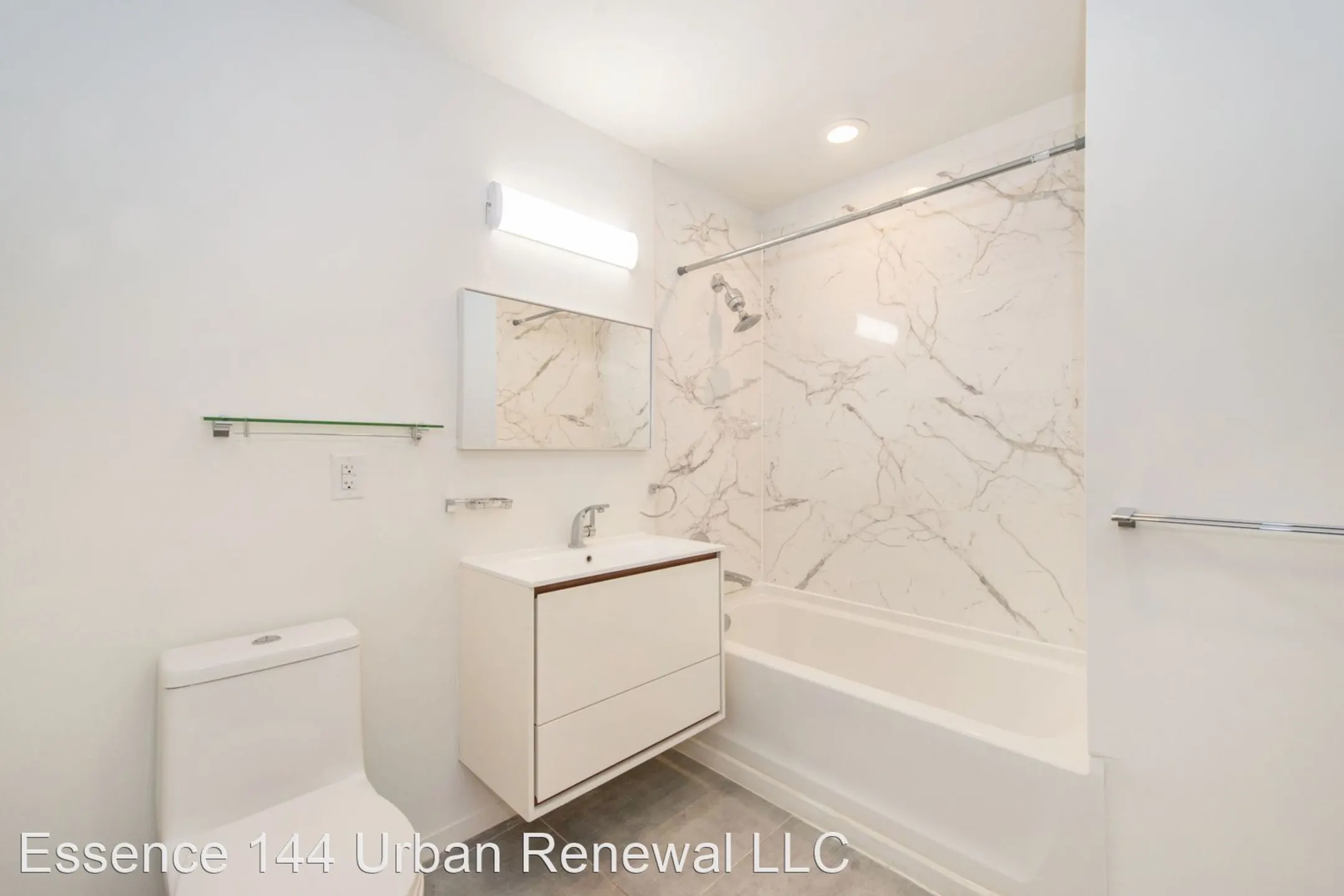 Bathroom - Essence 144 - East Orange, NJ