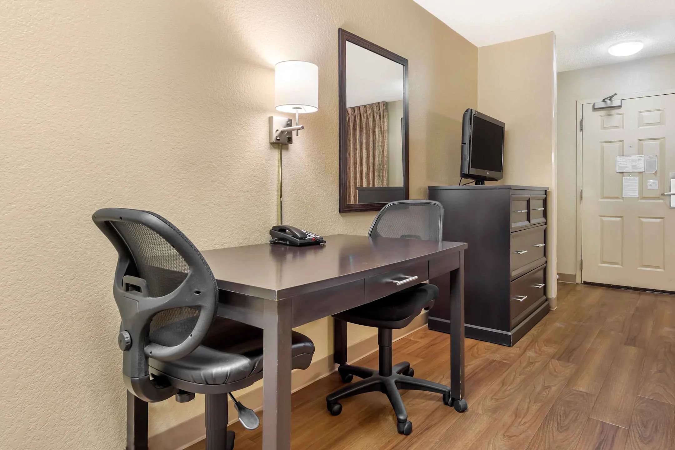 Furnished Studio Seattle Tukwila Apartments Tukwila, WA 98188
