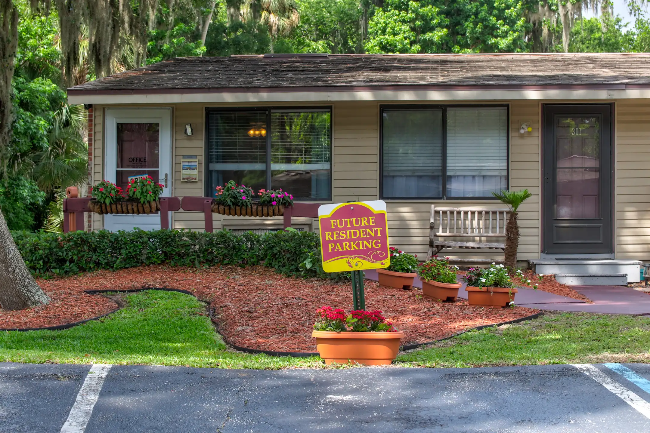 The Bungalows Of Port Orange Apartments 1025 Eagle Lake Trl Port