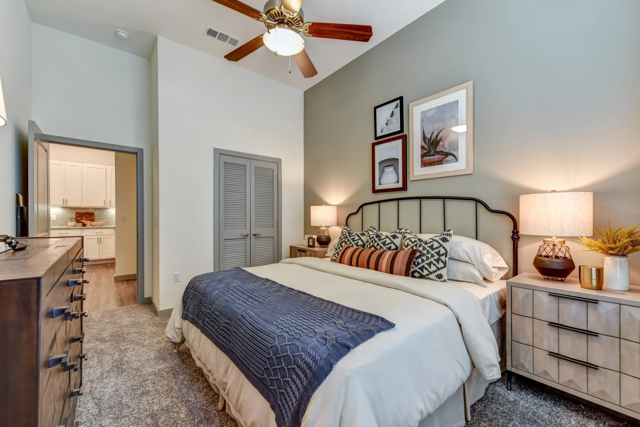 Bedroom - The Orleans At Fannin - Houston, TX