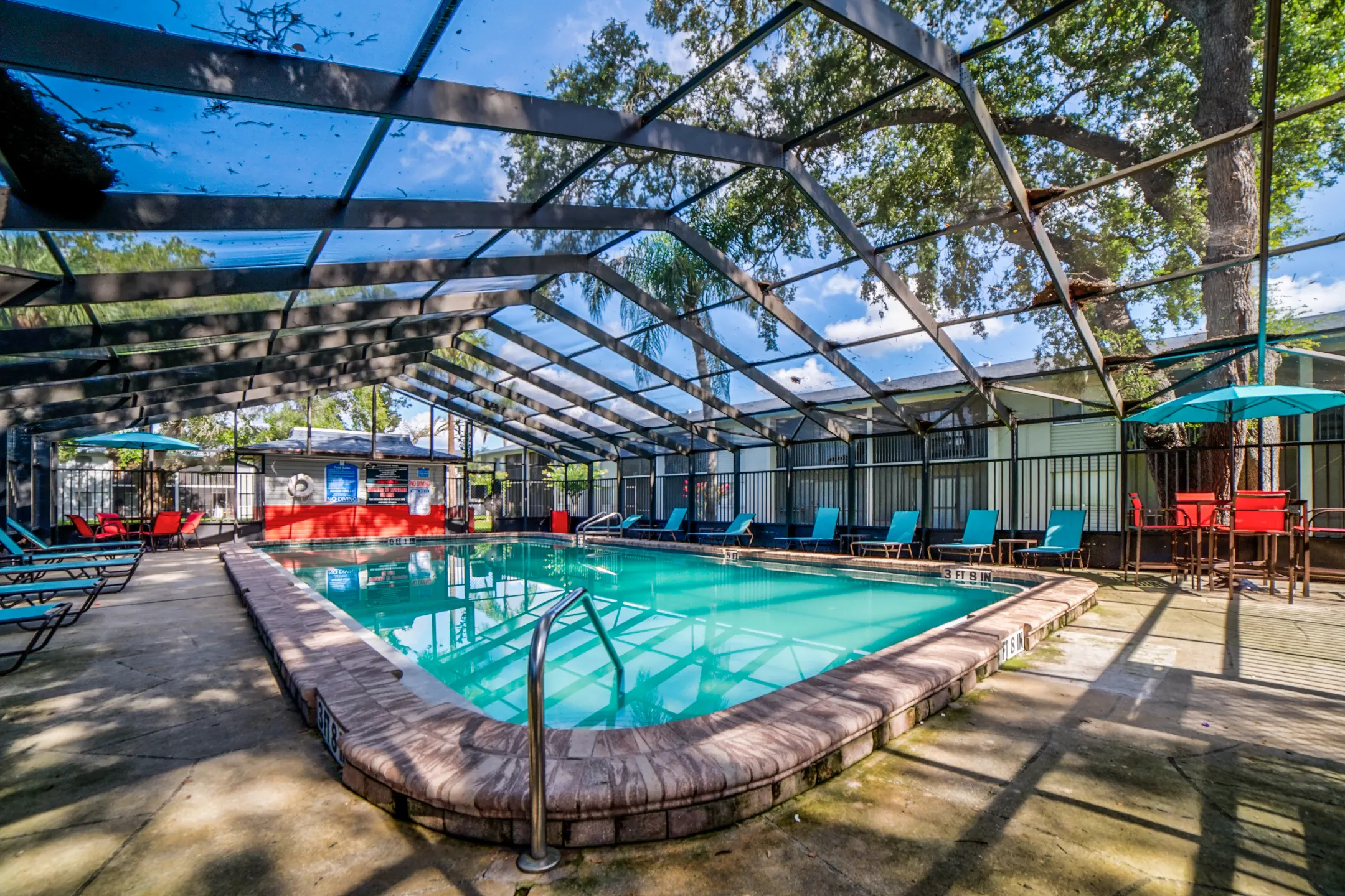 Pool - The Boulevard Apartment Homes - Bradenton, FL