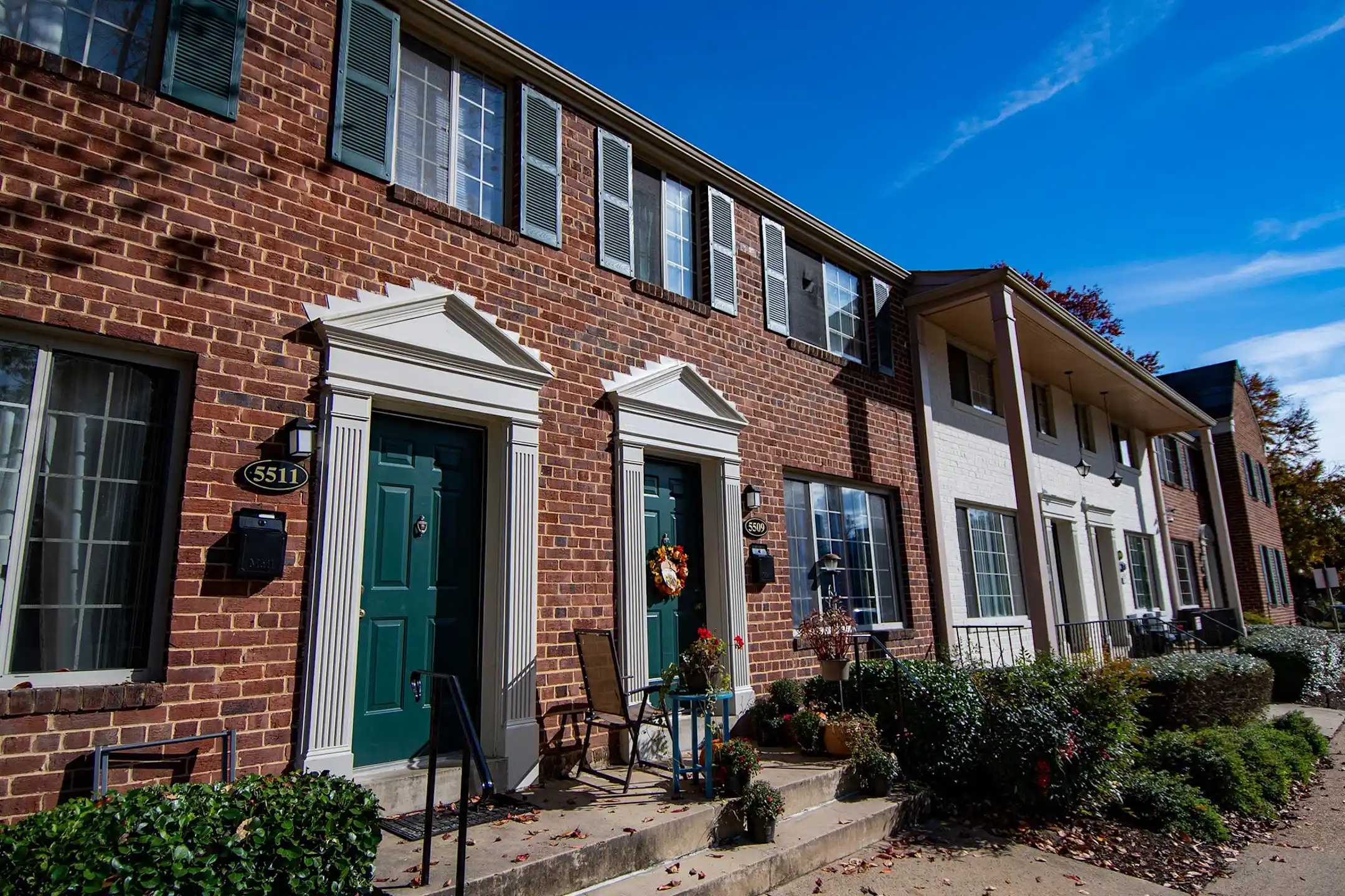Brookville Townhomes 5402 Taney Avenue Alexandria, VA Townhomes for