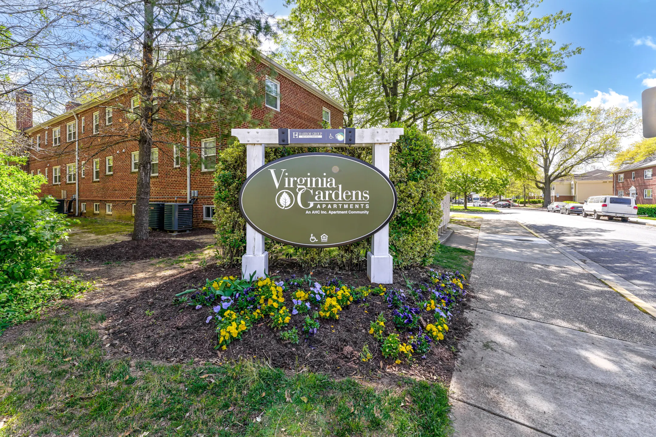 Community Signage - Virginia Gardens Apartments - Arlington, VA