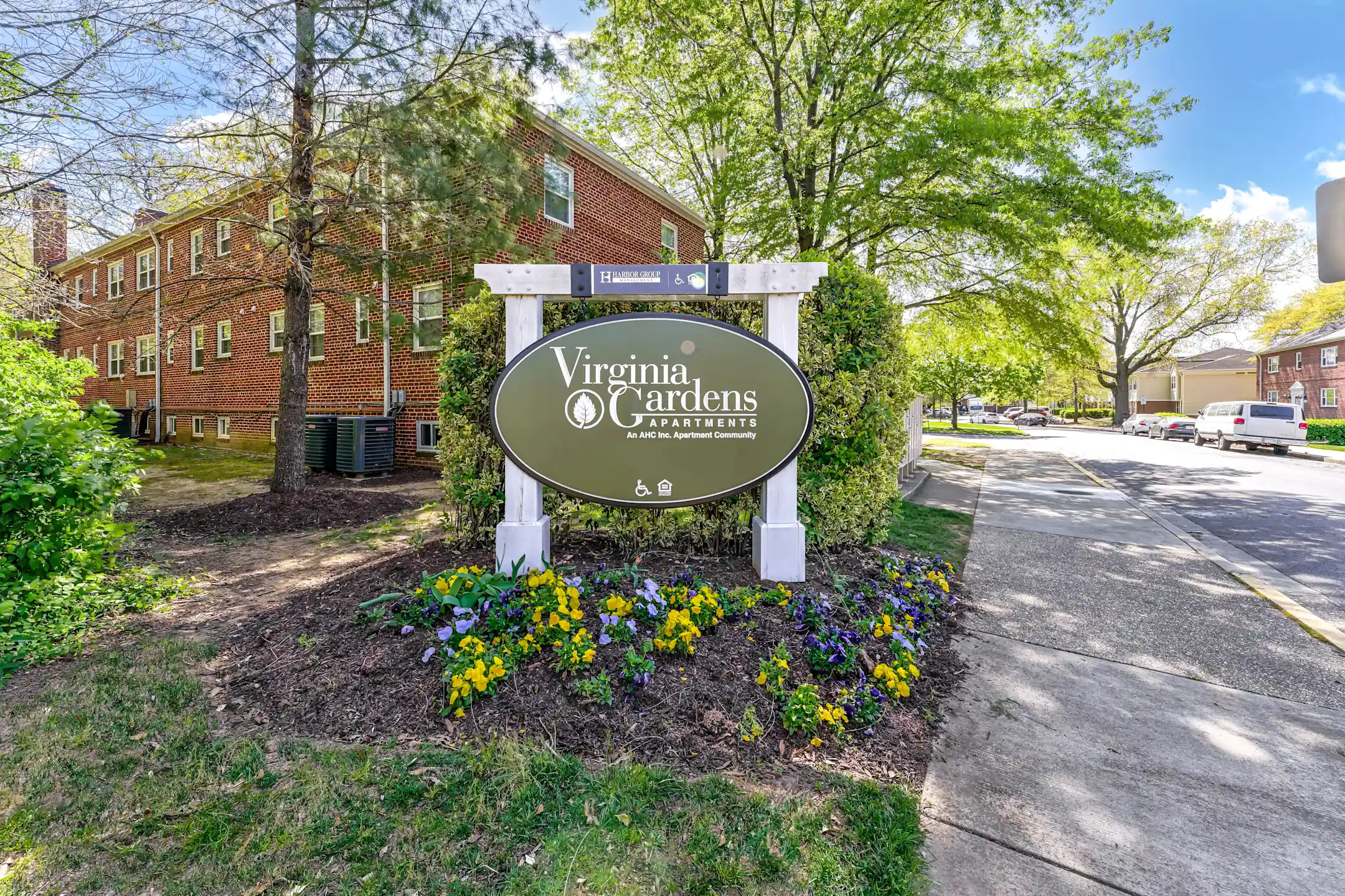 Virginia Gardens Apartments
