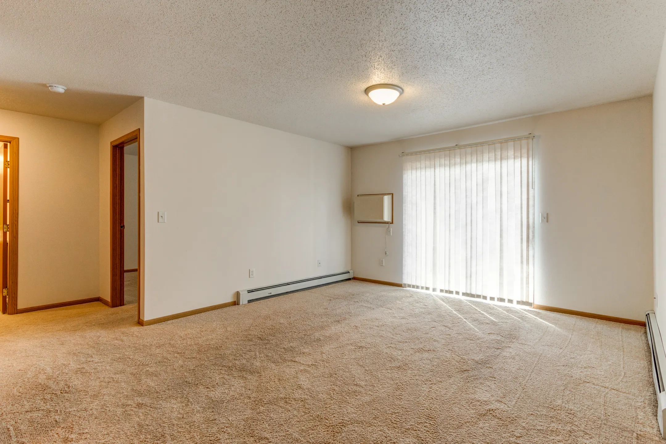 Southridge Apartments 3301 14th St S Moorhead, MN Apartments for