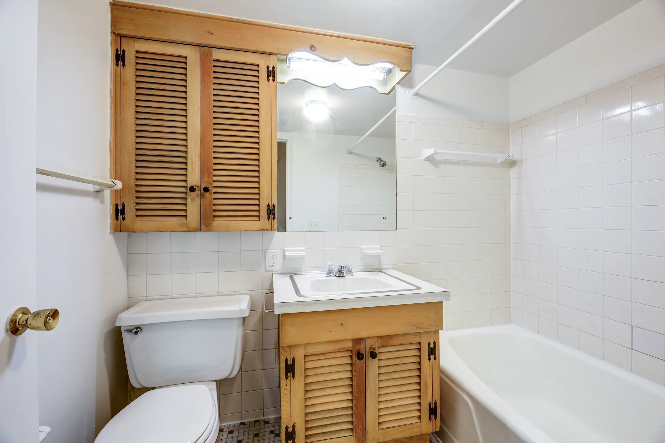 Carriage Hill 151 Carriage Dr Chagrin Falls, OH Apartments for Rent Rent.