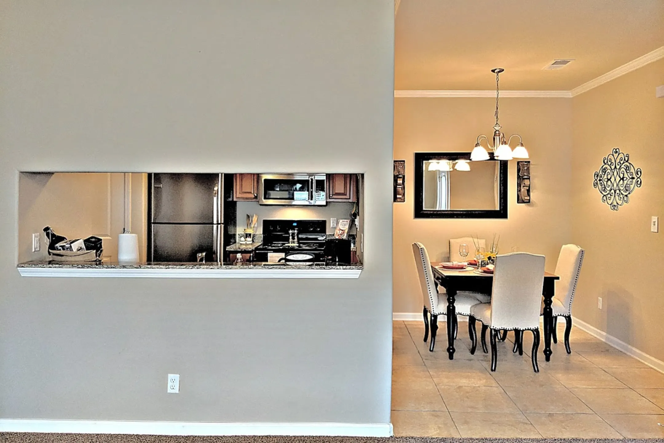 The Charleston Apartments Apartments Cordova, TN 38016