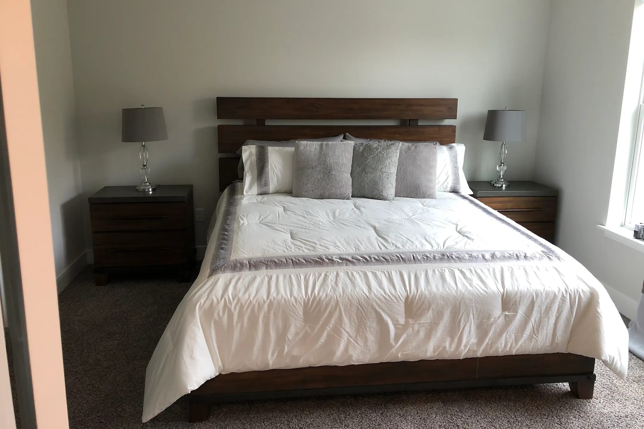 The Rise Pine Hills Apartments Albany, NY 12208