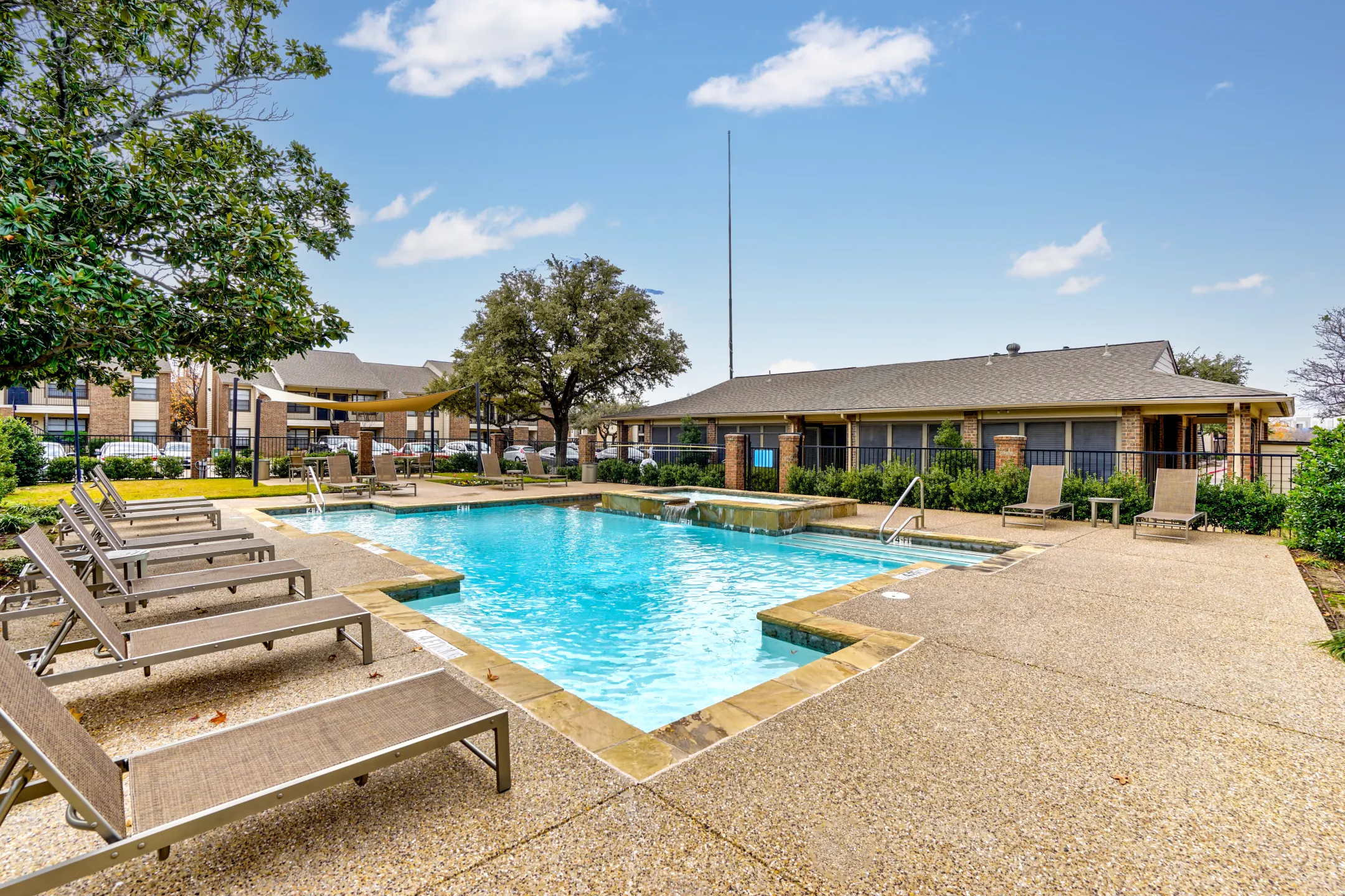Pool - Estelle Creek North - Irving, TX