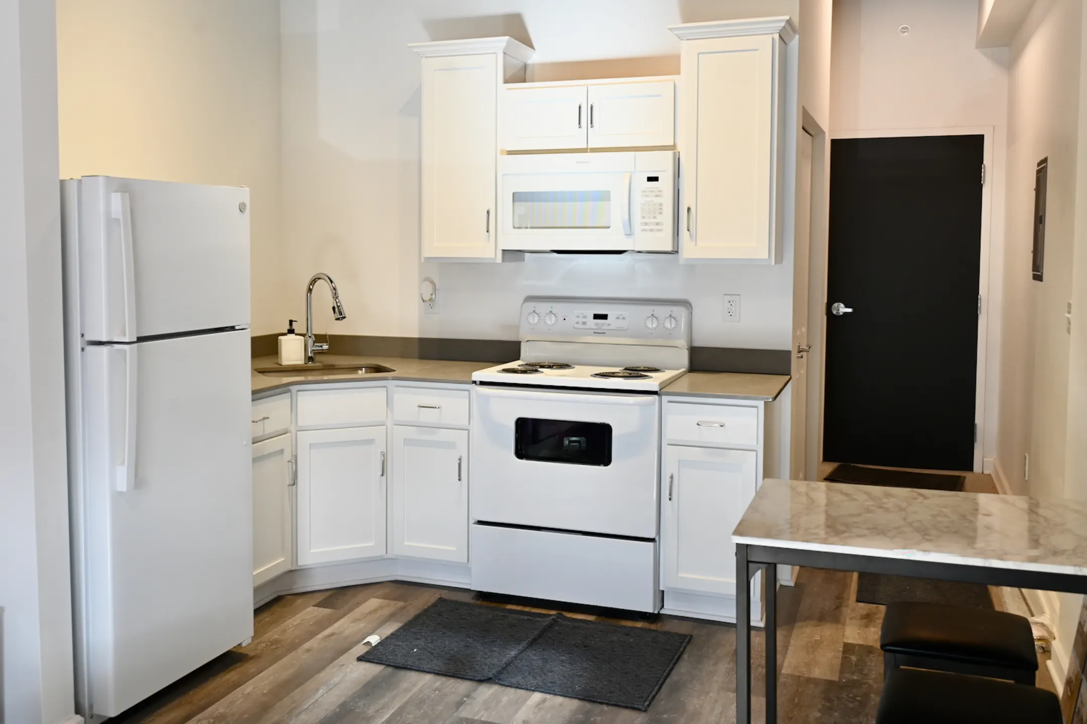 The Gallagher Apartments Youngstown, OH 44503