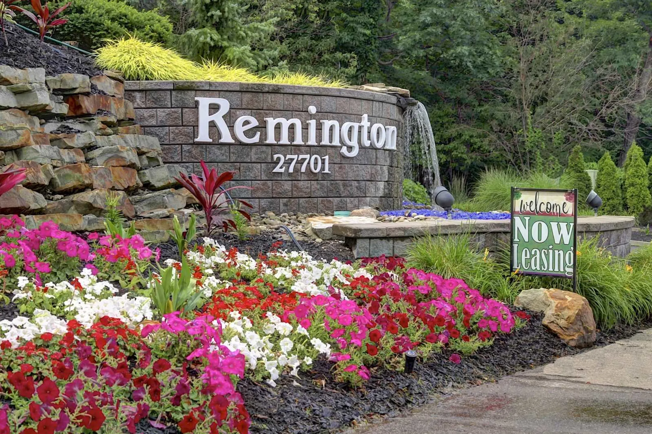 Community Signage - Remington - Westlake, OH