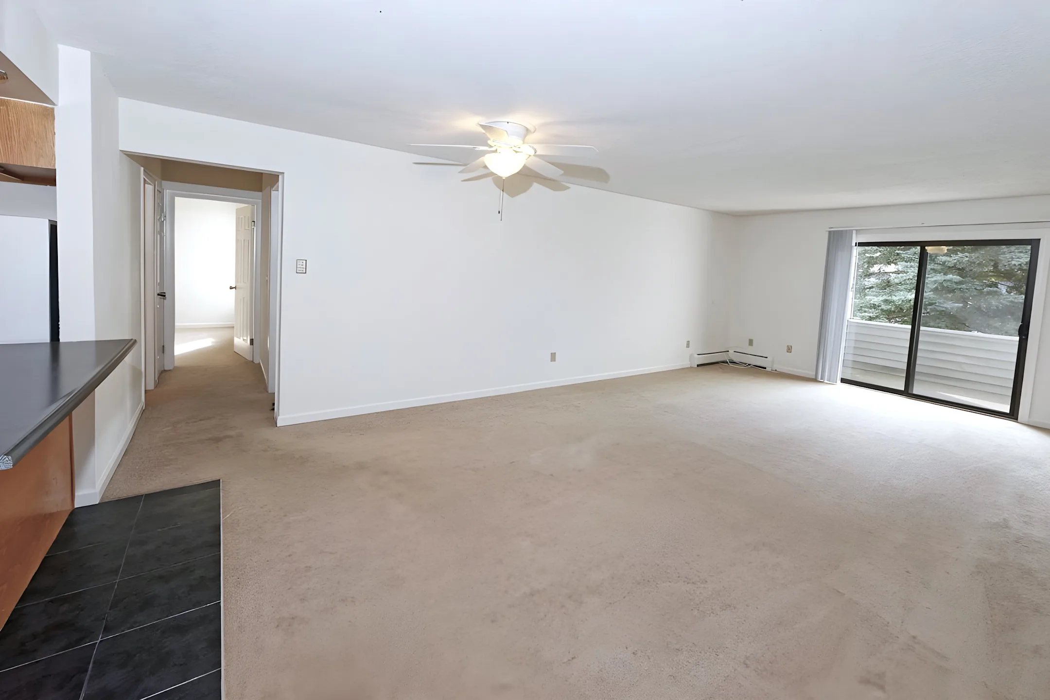 Woodgate Place 601 Cedar Cir Spencerport, NY Apartments for Rent