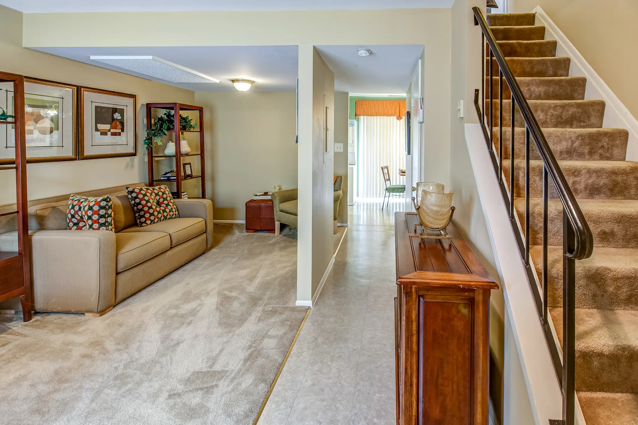 Howard Hills Townhomes 8800 Howard Hills Dr Savage, MD Apartments