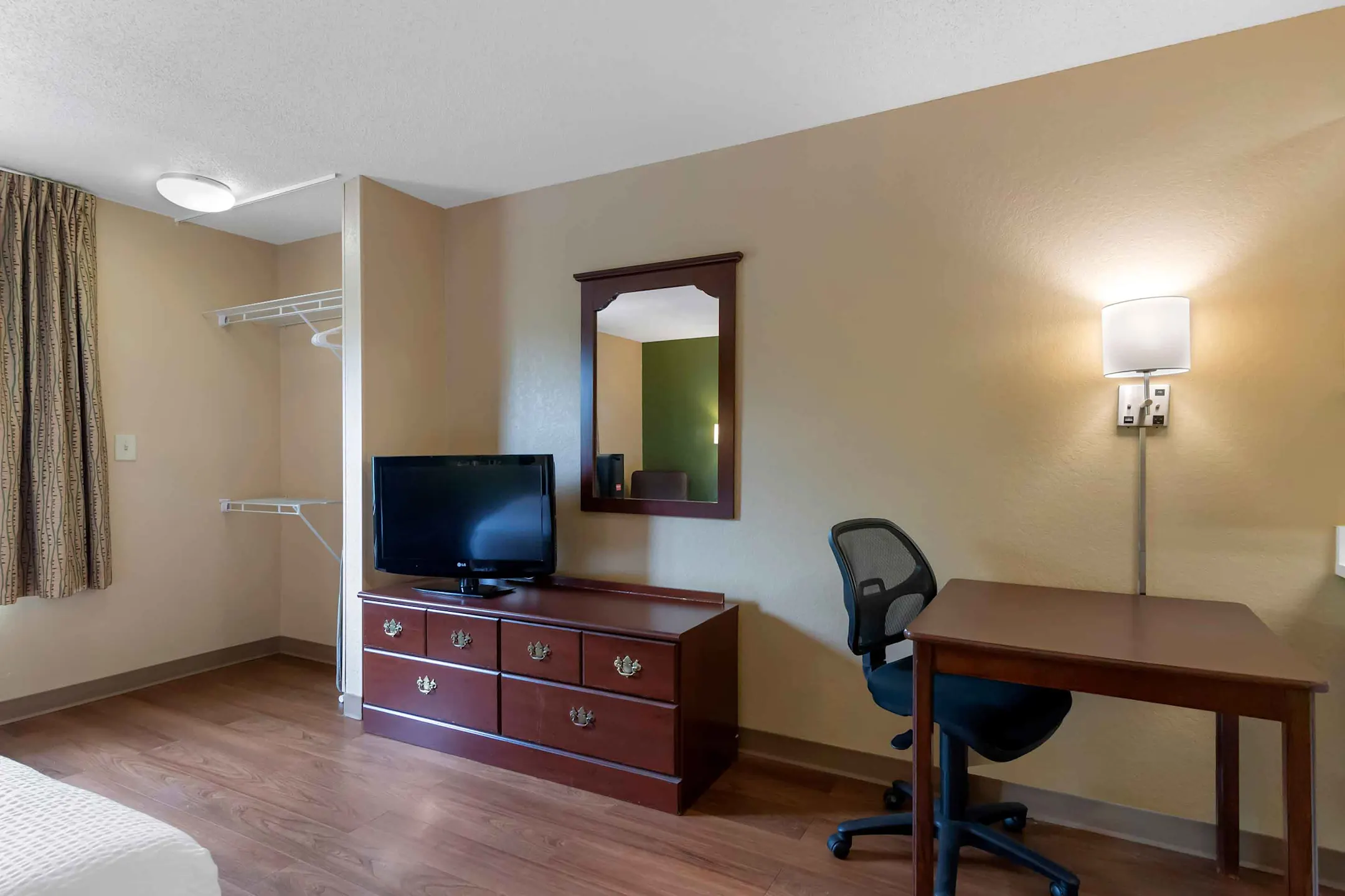 Furnished Studio Atlanta Perimeter Crestline Apartments Atlanta