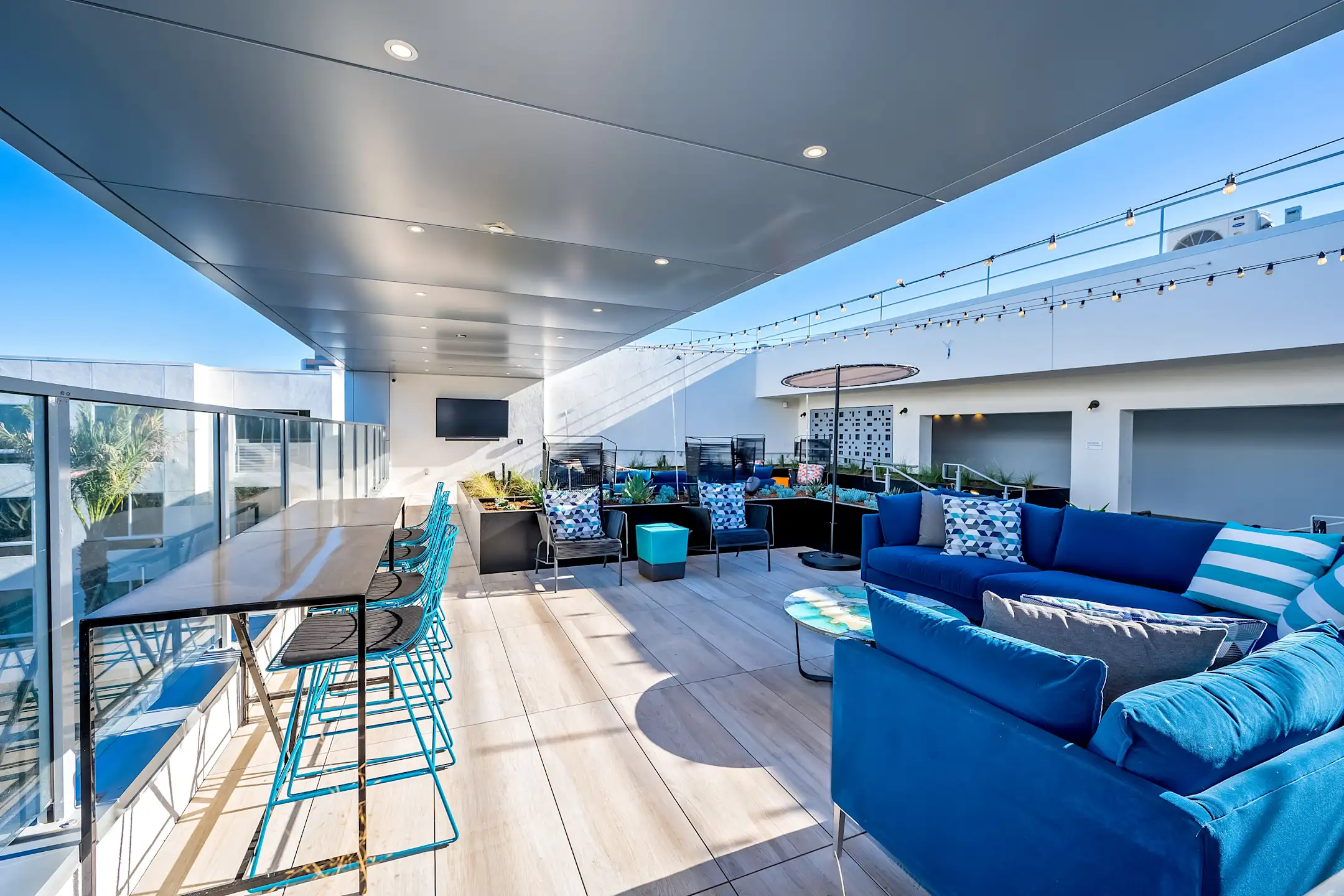 The Cartwright 17600 Cartwright Rd Irvine, CA Apartments for Rent Rent.