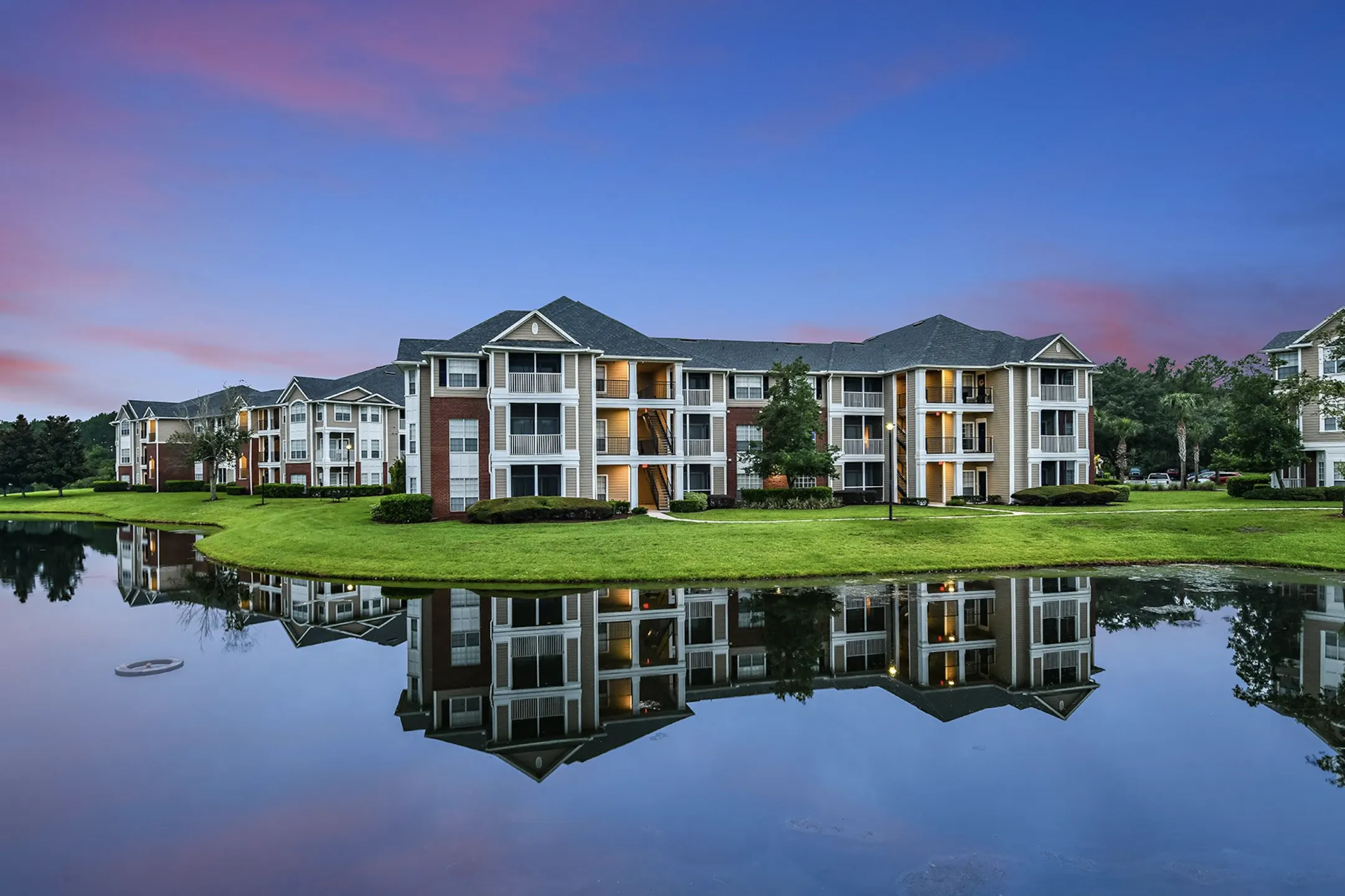 54 Magnolia 9800 Touchton Rd Jacksonville, FL Apartments for Rent