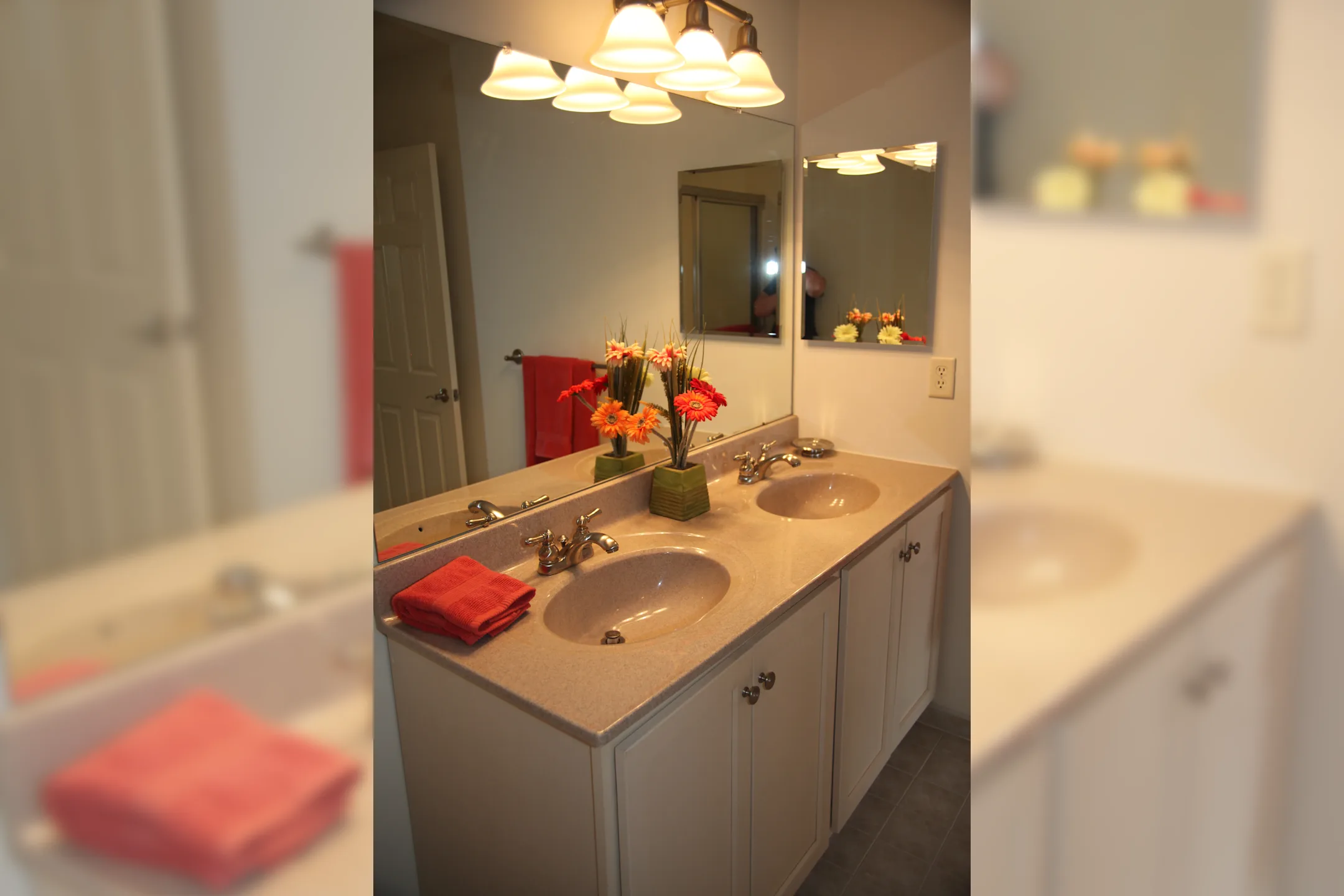 Heritage Pointe Townhomes Village Way Chalfont, PA Townhomes for