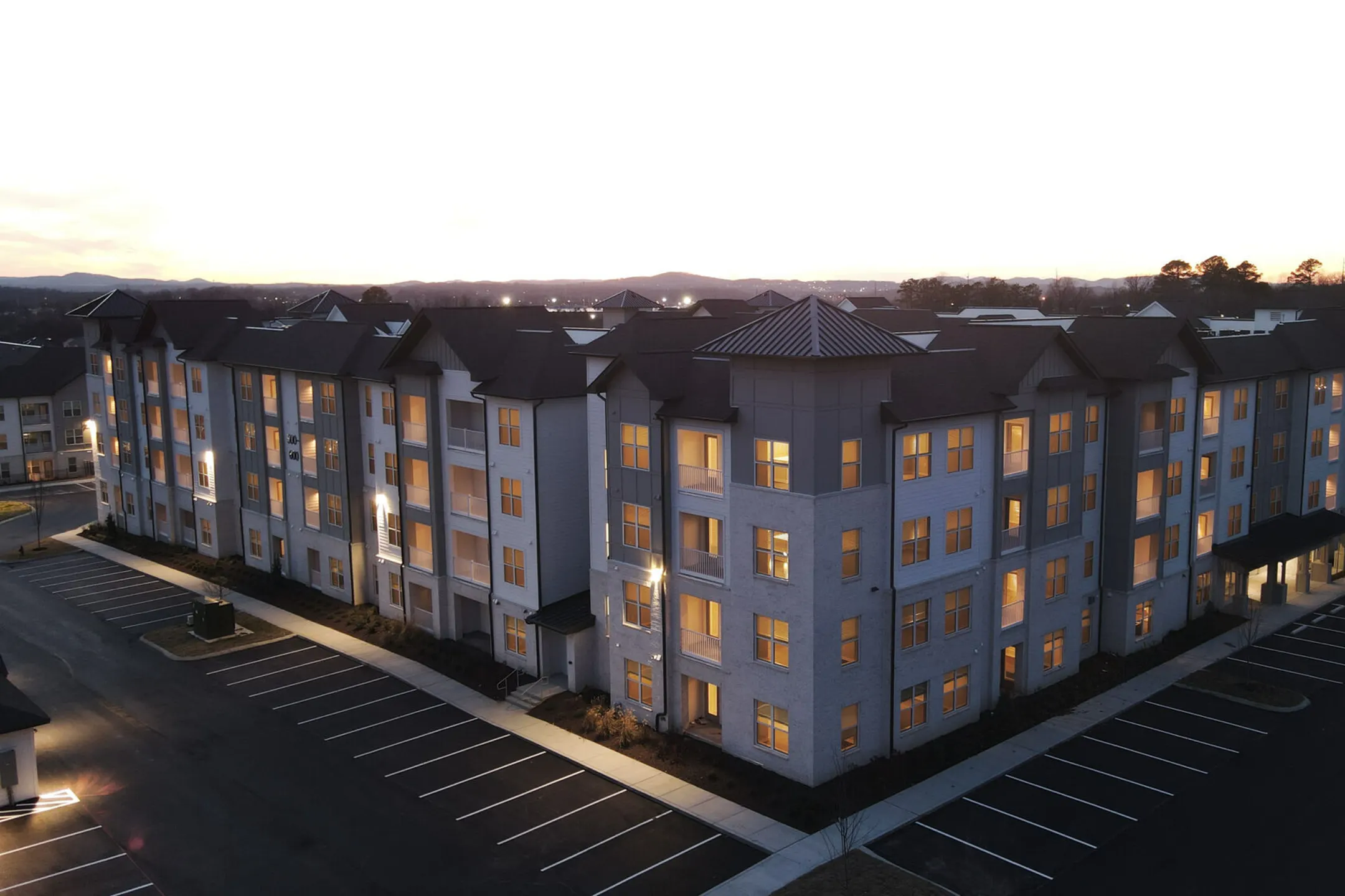 The Ravelle at Ridgeview Apartments Antioch, TN 37013