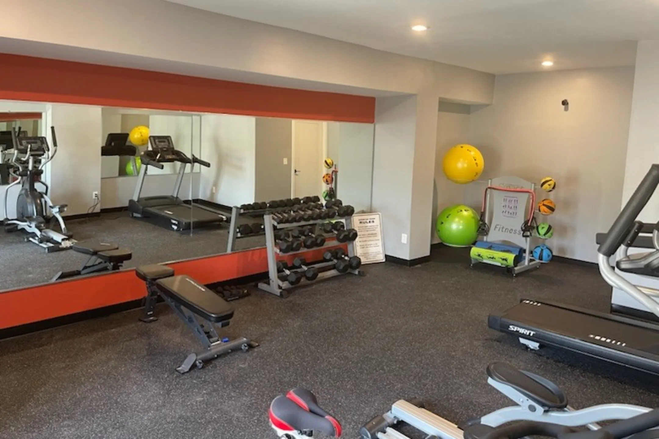 Fitness Weight Room - Flats on The Row - Newport, KY