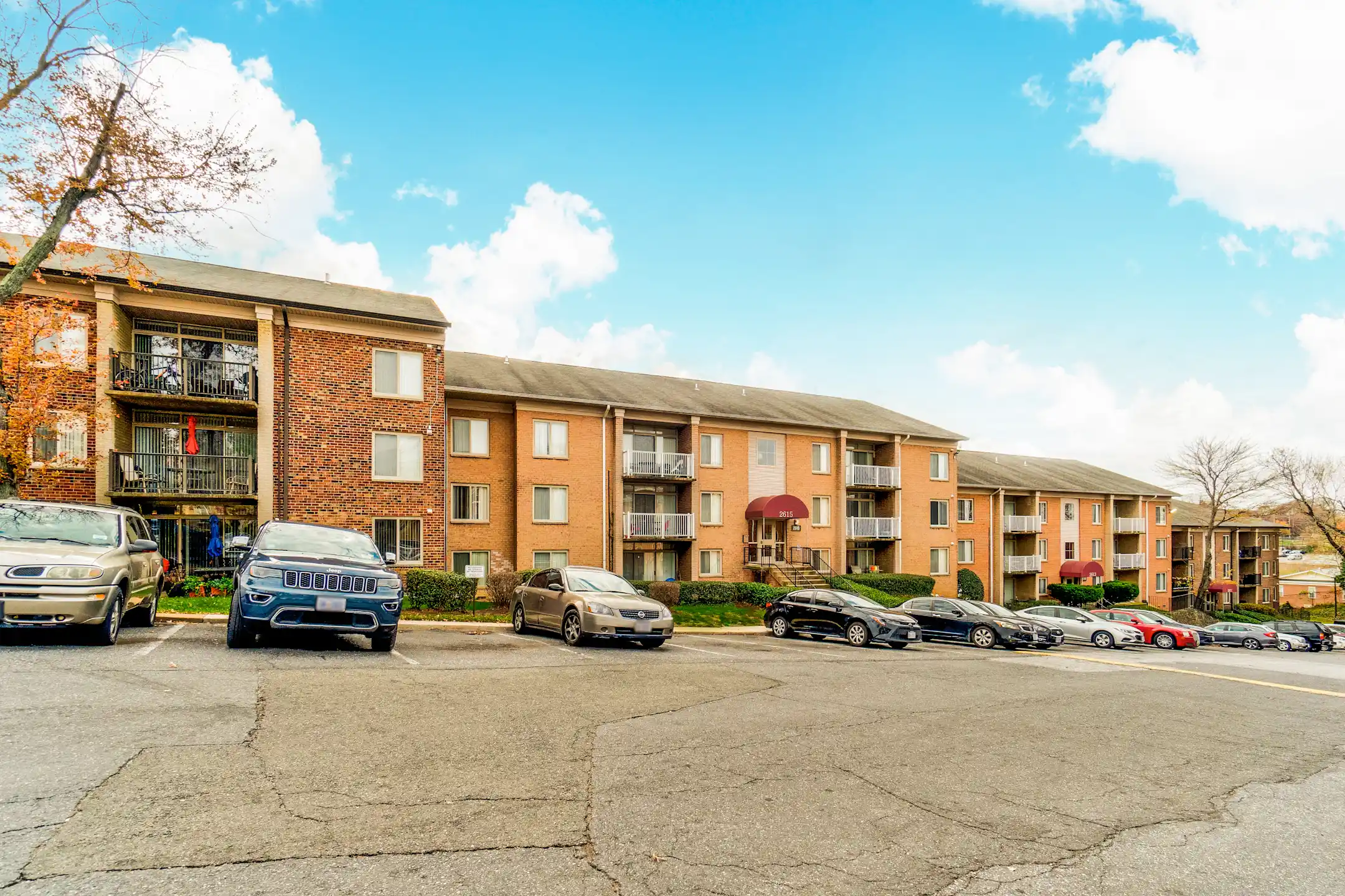 Oxford Manor Apartments Washington, DC 20020