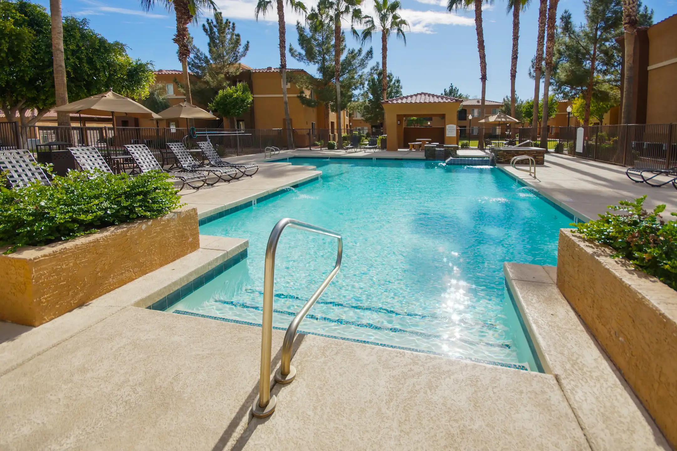 Desert Harbor Apartment Homes Apartments Peoria, AZ 85381