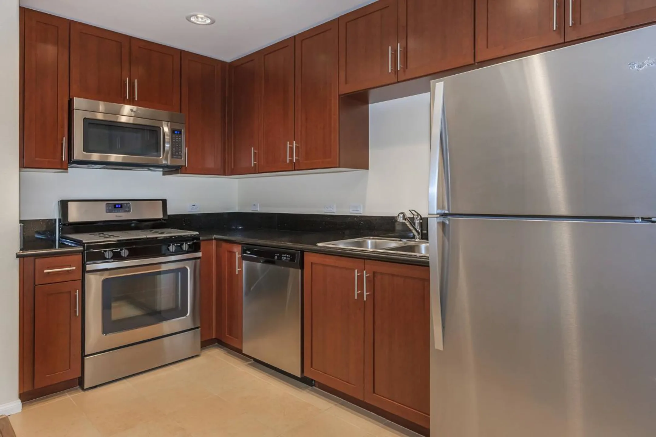 Kitchen - Broadway Palace Apartments - Los Angeles, CA