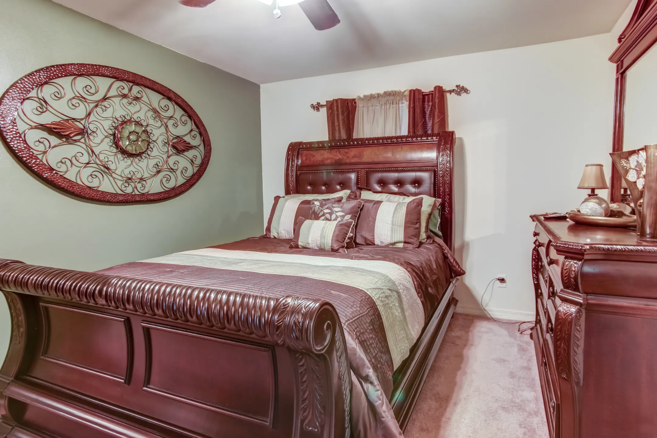 Bedroom - Cypress Trace Apartments - New Orleans, LA