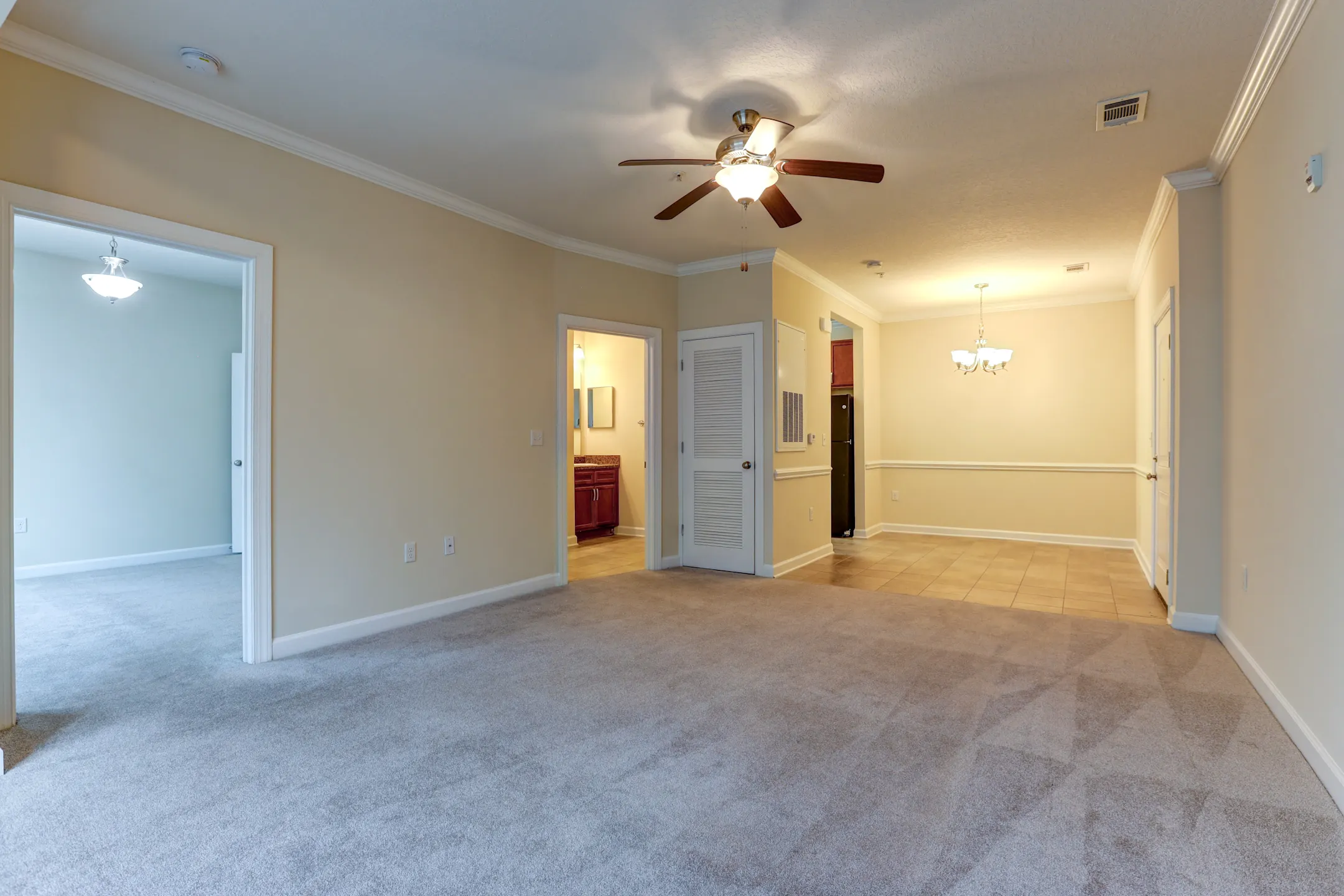 Seasons At Cane Creek Apartments Fletcher, NC 28732