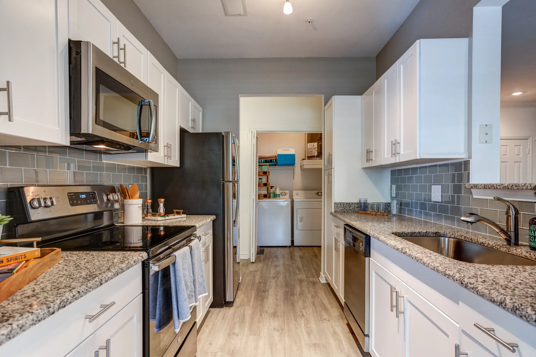 Kitchen - Lodge at Southpoint Apartments - Durham, NC