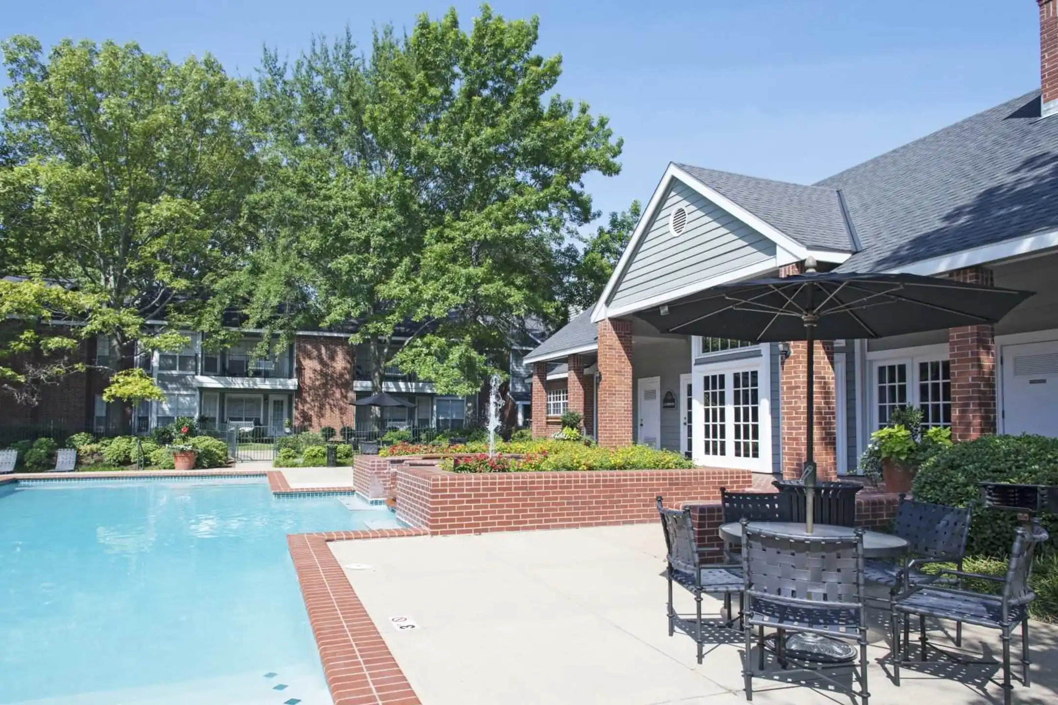 Pool - The Willows at Wright Island - Shreveport, LA