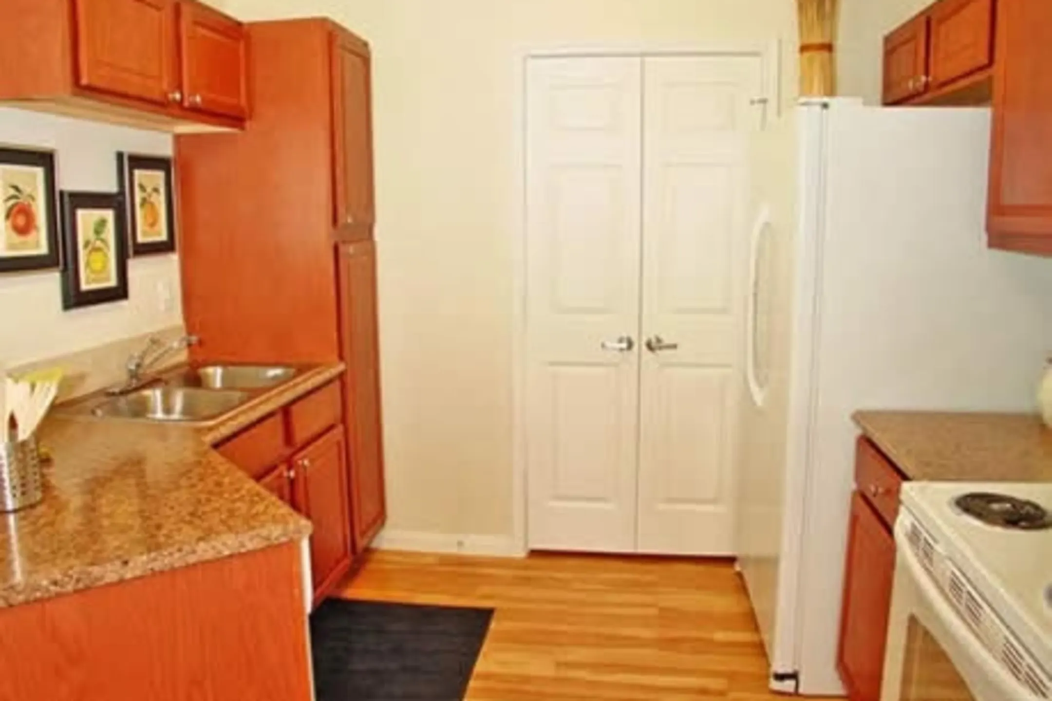 Oakcreek Apartments Conroe, TX 77303