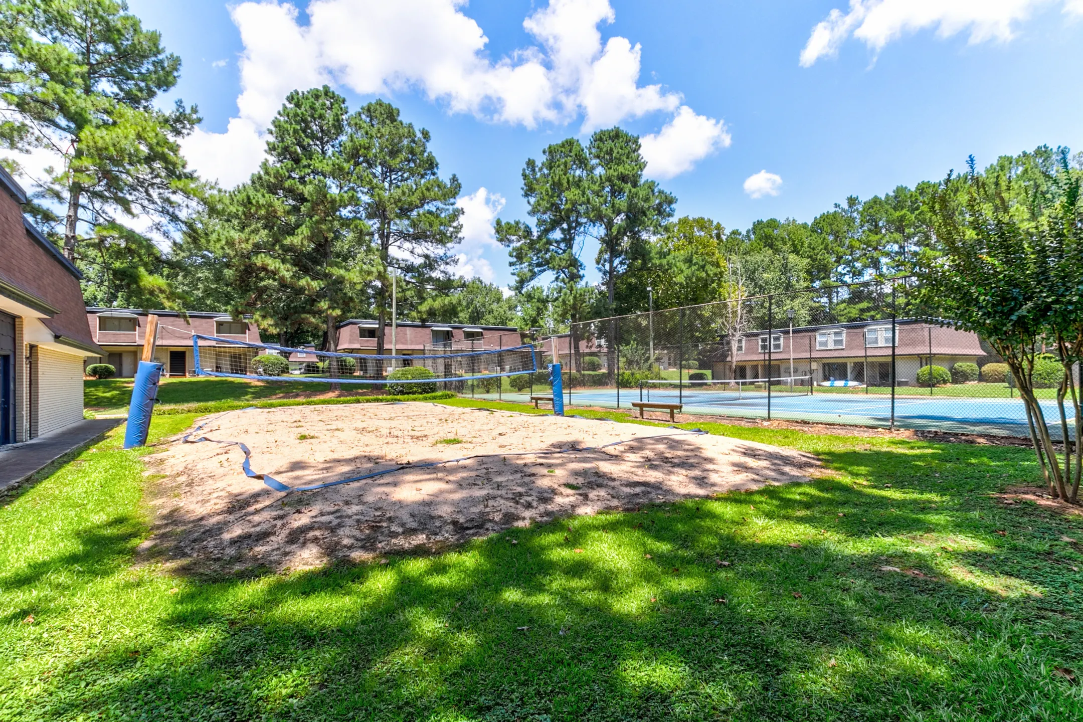 The Oaks Apartments Athens, GA 30605