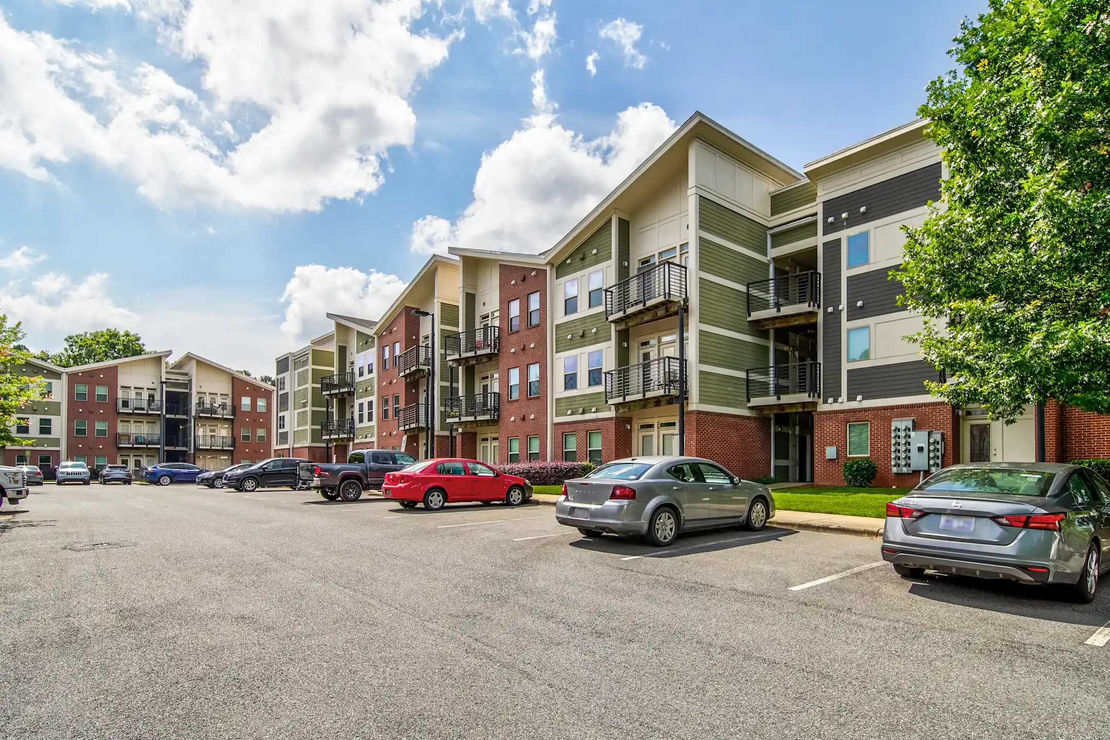 Building - The Vyne on Central - Charlotte, NC