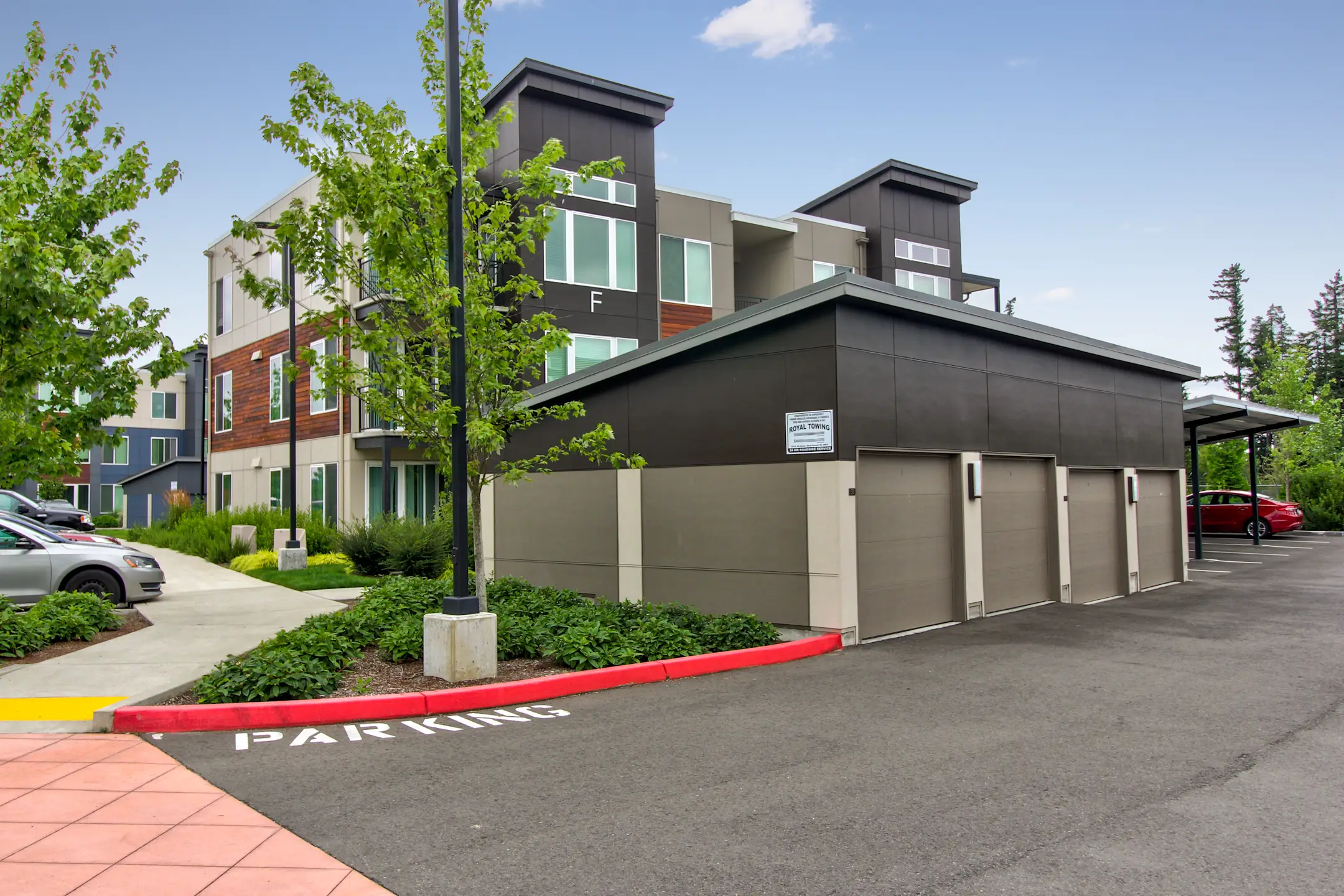 Monarch Apartments Maple Valley, WA 98038