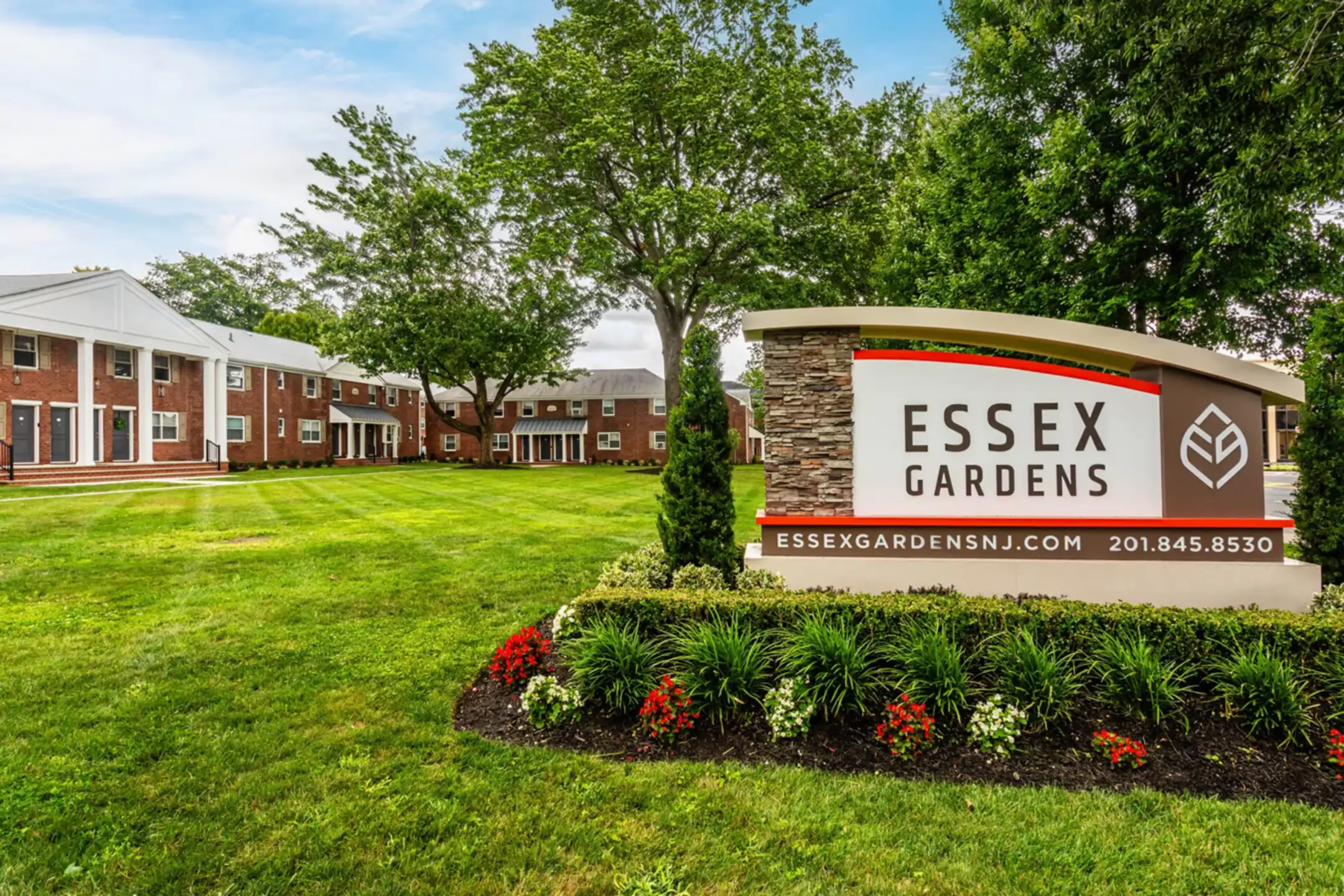 Essex Gardens Apartments Maywood, NJ 07607