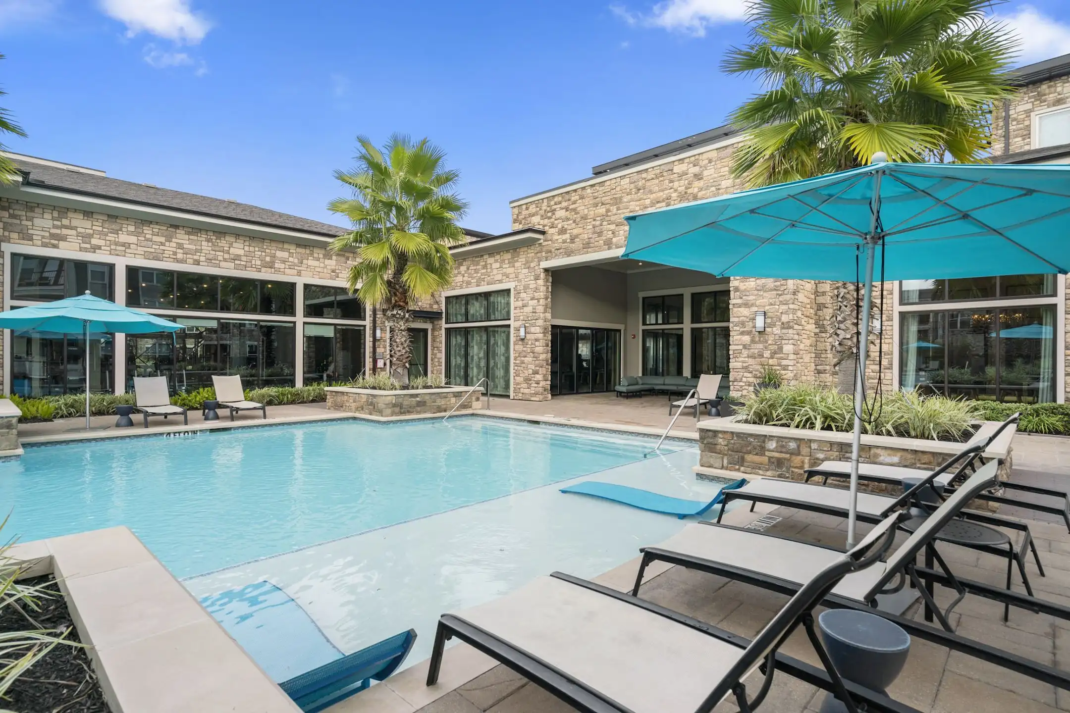 Olympus Grand Crossing Apartments Katy, TX 77494