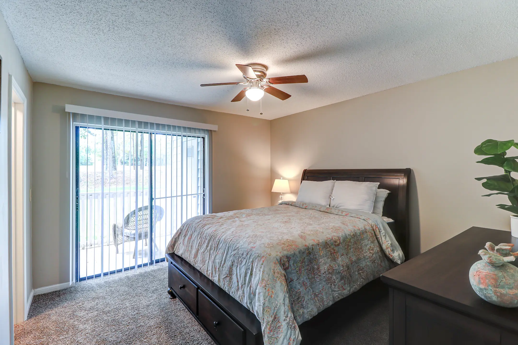 Hickory Grove Apartments Memphis, TN 38115