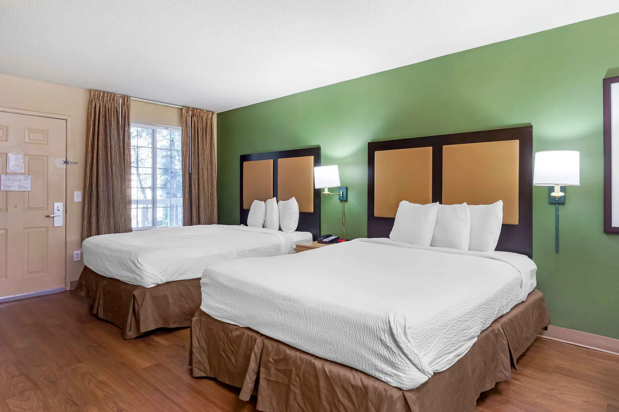 Furnished Studio Seattle Southcenter 15635 West Valley Hwy